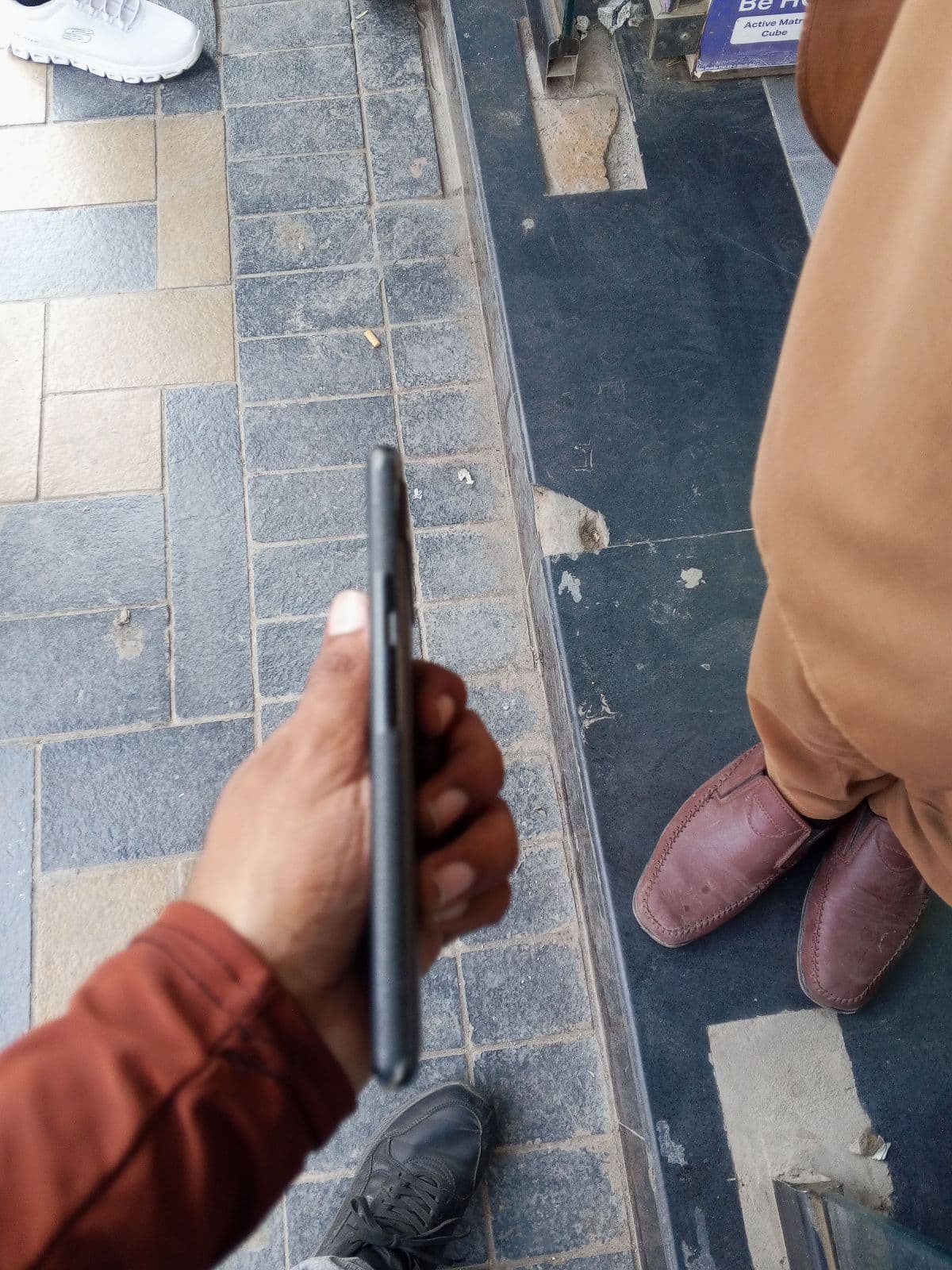 Google Pixel 6a 6GB / 128GB in Charcoal — photo 5