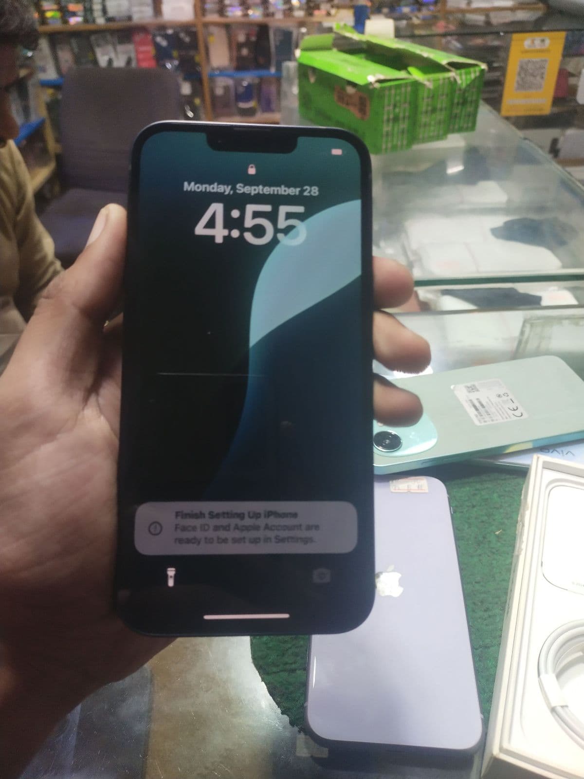 Apple iPhone 13 128GB in Blue — photo 3