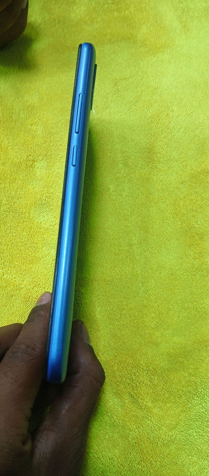 Xiaomi Redmi 10 4GB / 128GB in Sea Blue — photo 3