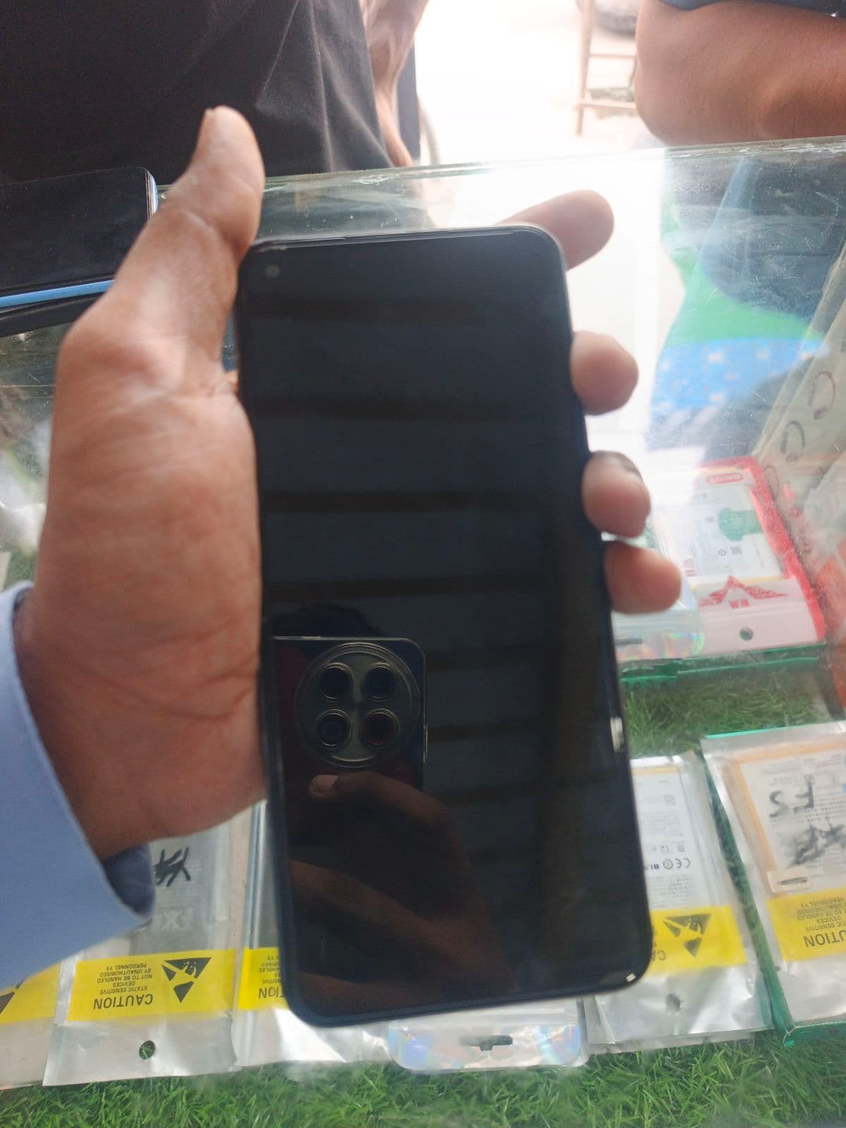 Infinix Hot 10 4GB / 64GB in Ocean Wave — photo 2