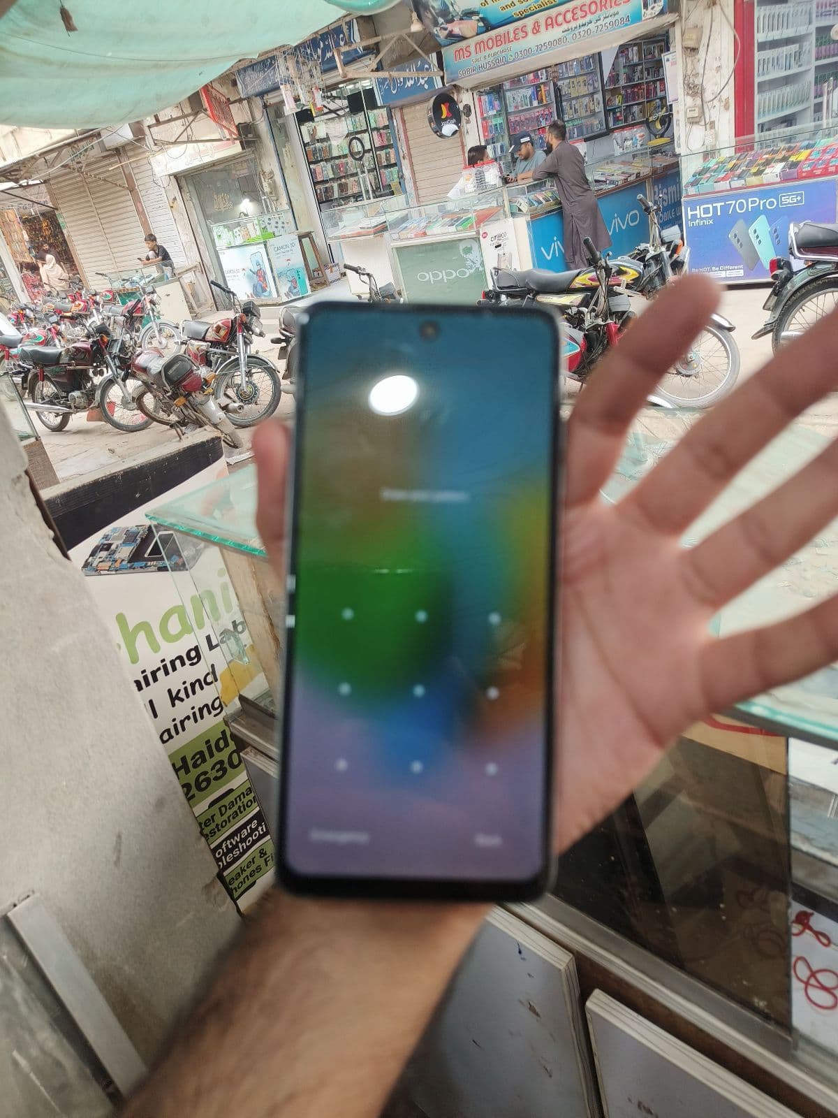 Tecno Spark 20C 4GB / 128GB in Frosty Ivory — photo 5