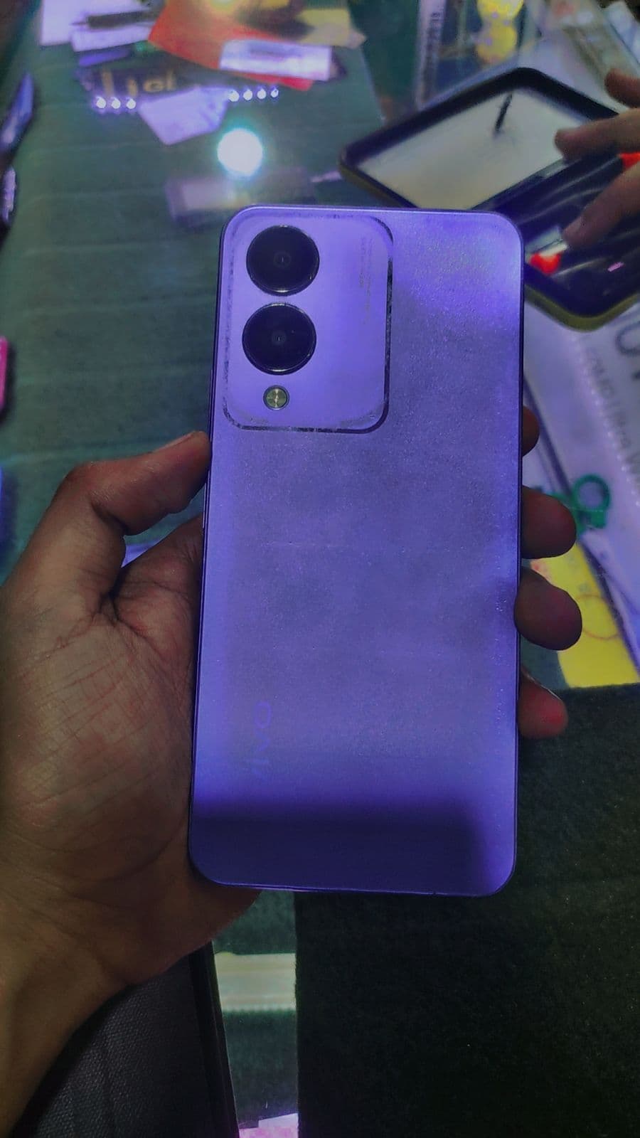 Vivo Y17s · 4GB / 128GB