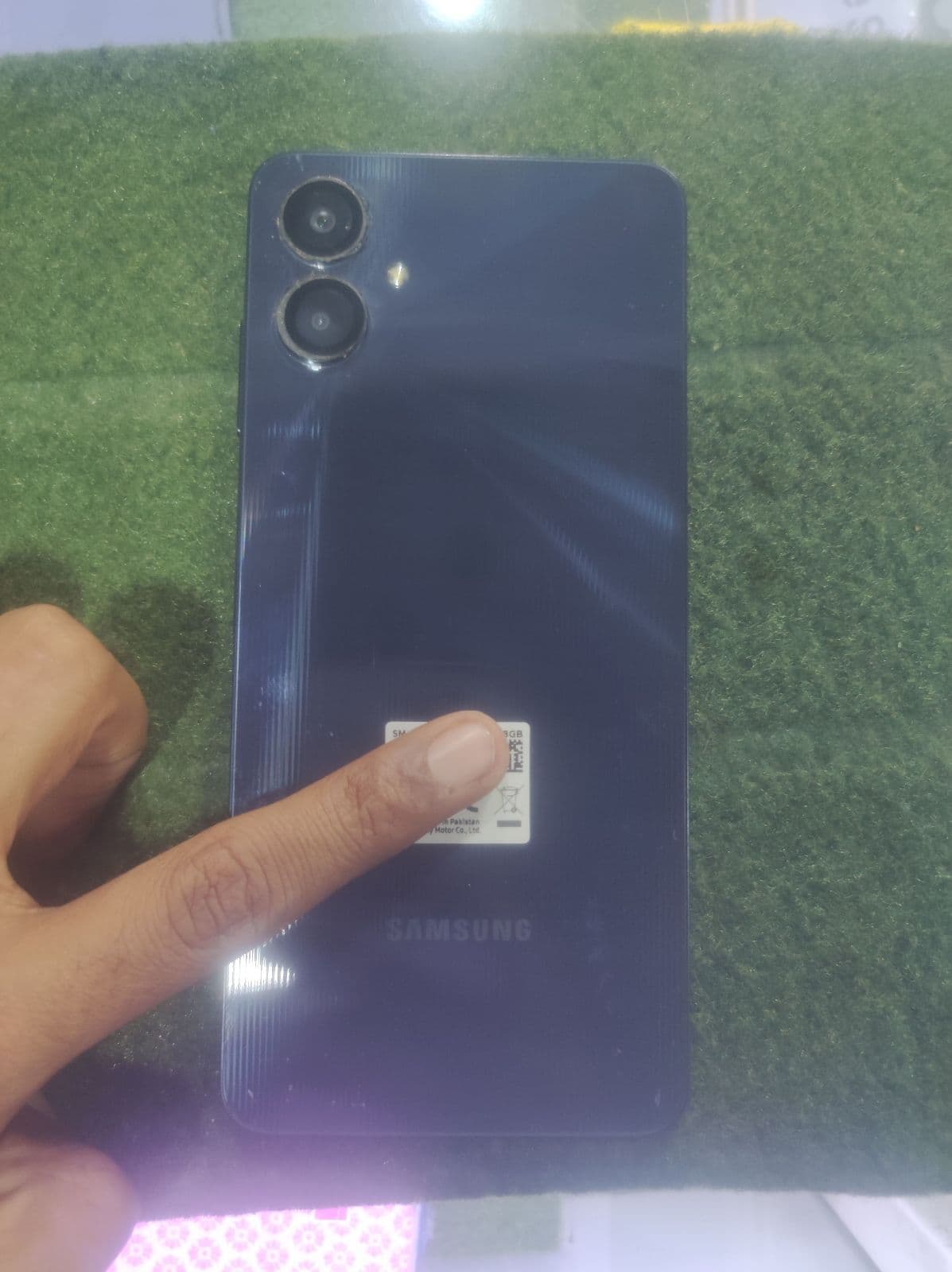 Galaxy A06 · 4GB / 128GB