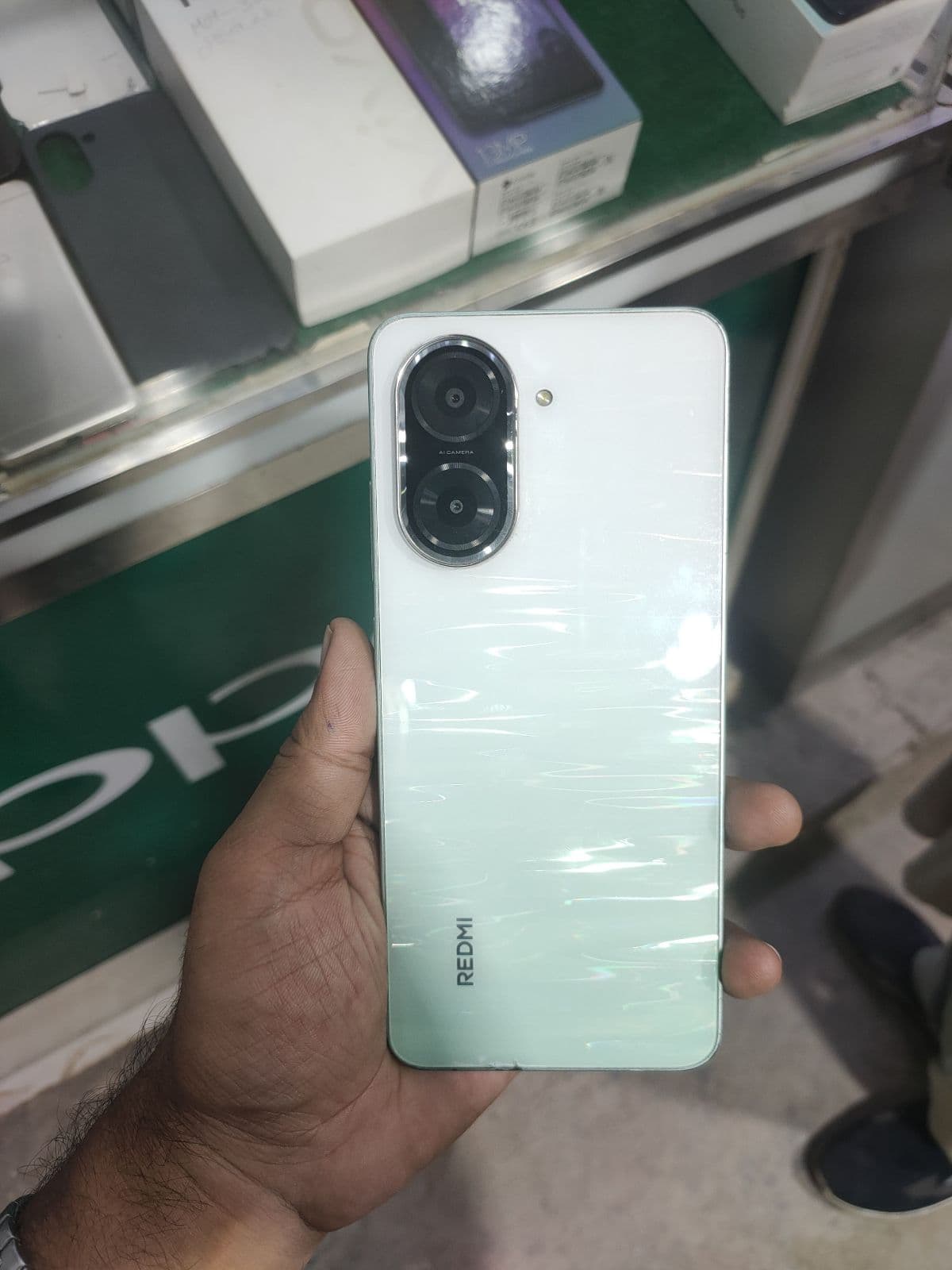 Redmi A5 · 4GB / 128GB