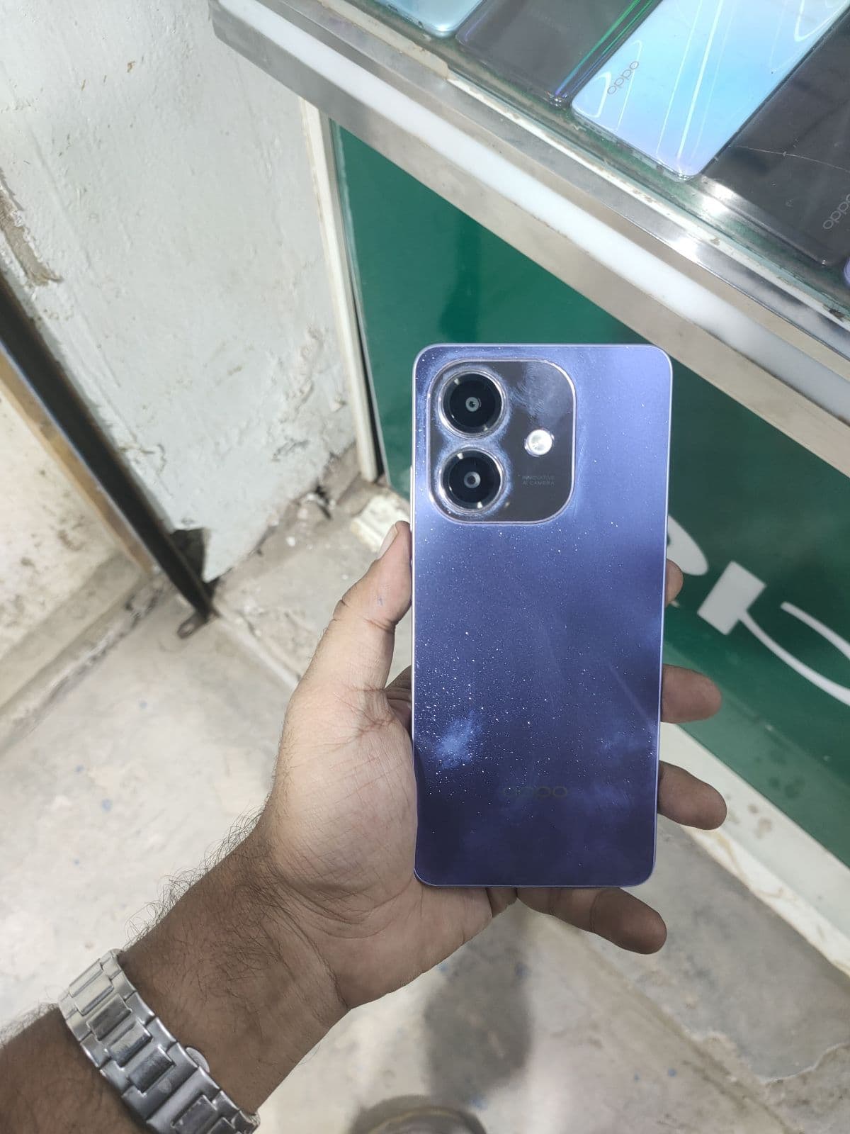 Oppo A5i · 4GB / 128GB