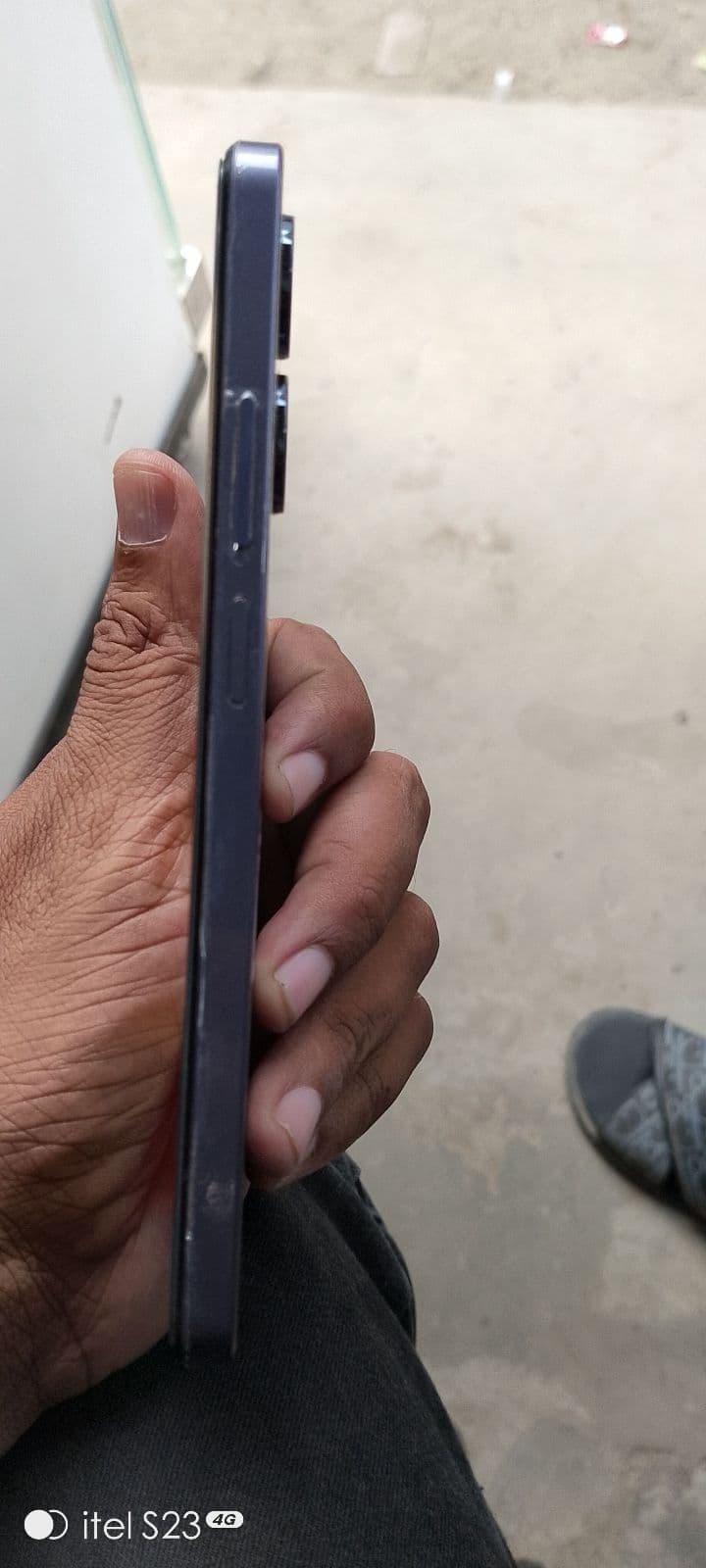 Realme Note 60 4GB / 128GB in Marble Black — photo 3