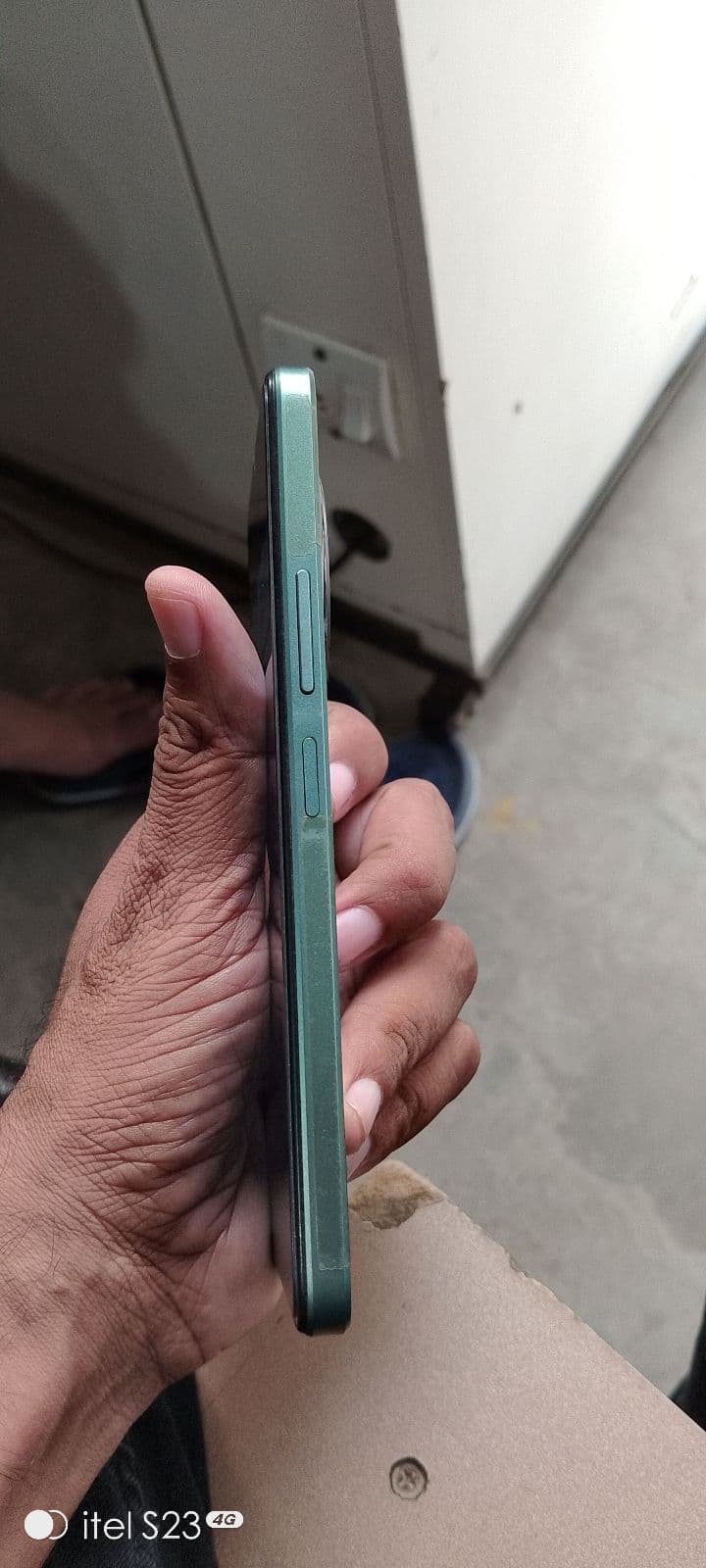 Xiaomi Redmi A3 4GB / 128GB in Forest Green — photo 4