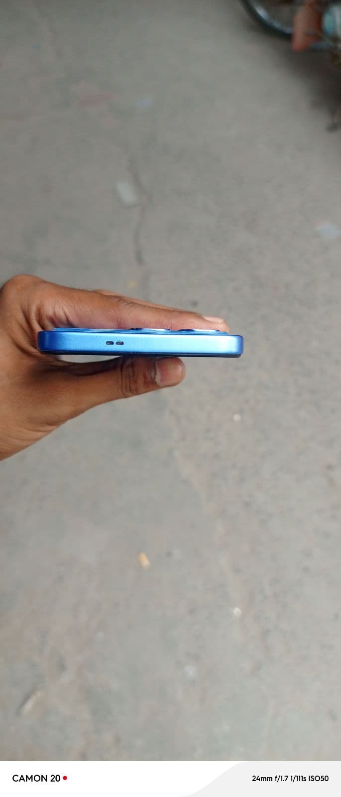 Infinix Smart 10 Plus 4GB / 128GB in Iris Blue — photo 4