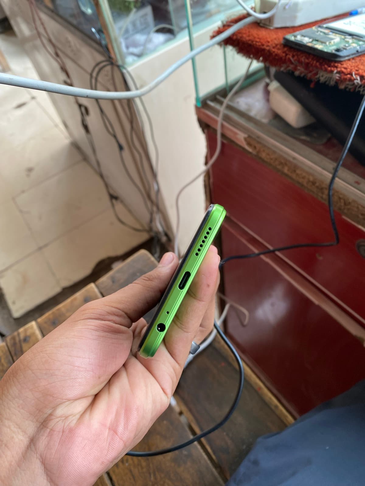Infinix Hot 12 · 6GB / 128GB