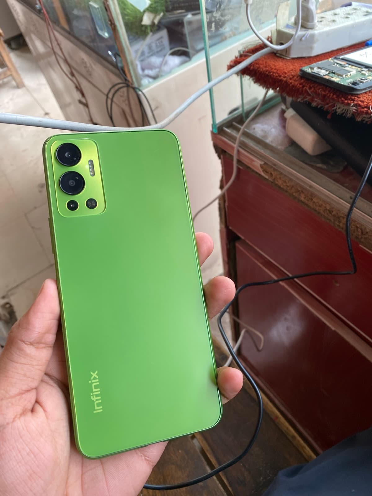 Infinix Hot 12 6GB / 128GB in Lucky Green — photo 4