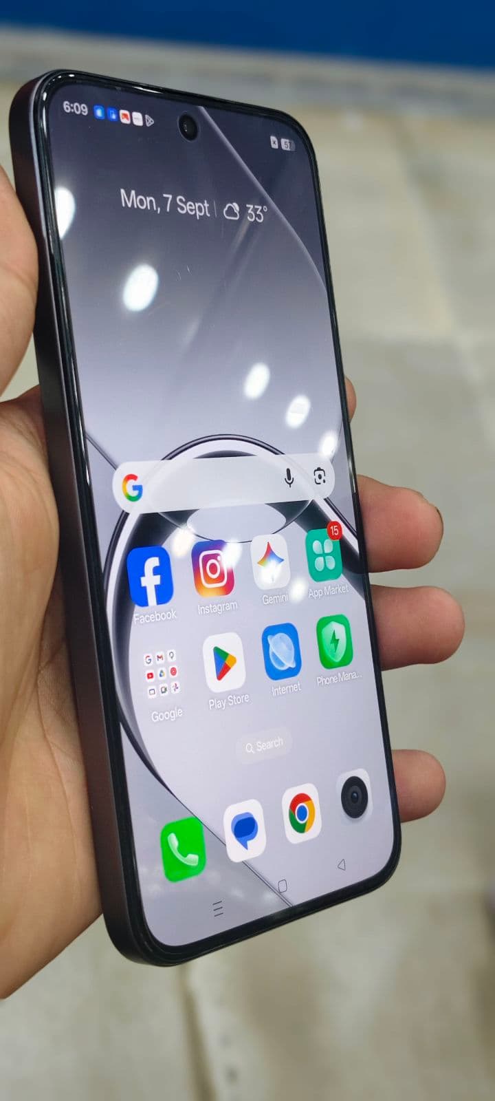 Realme 16 5G 8GB / 256GB in Air Black — photo 3