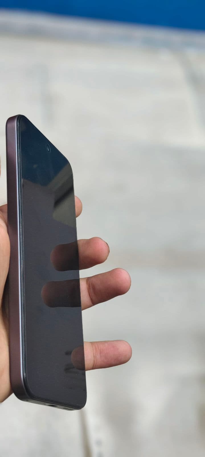 Realme 16 5G 8GB / 256GB in Air Black — photo 4