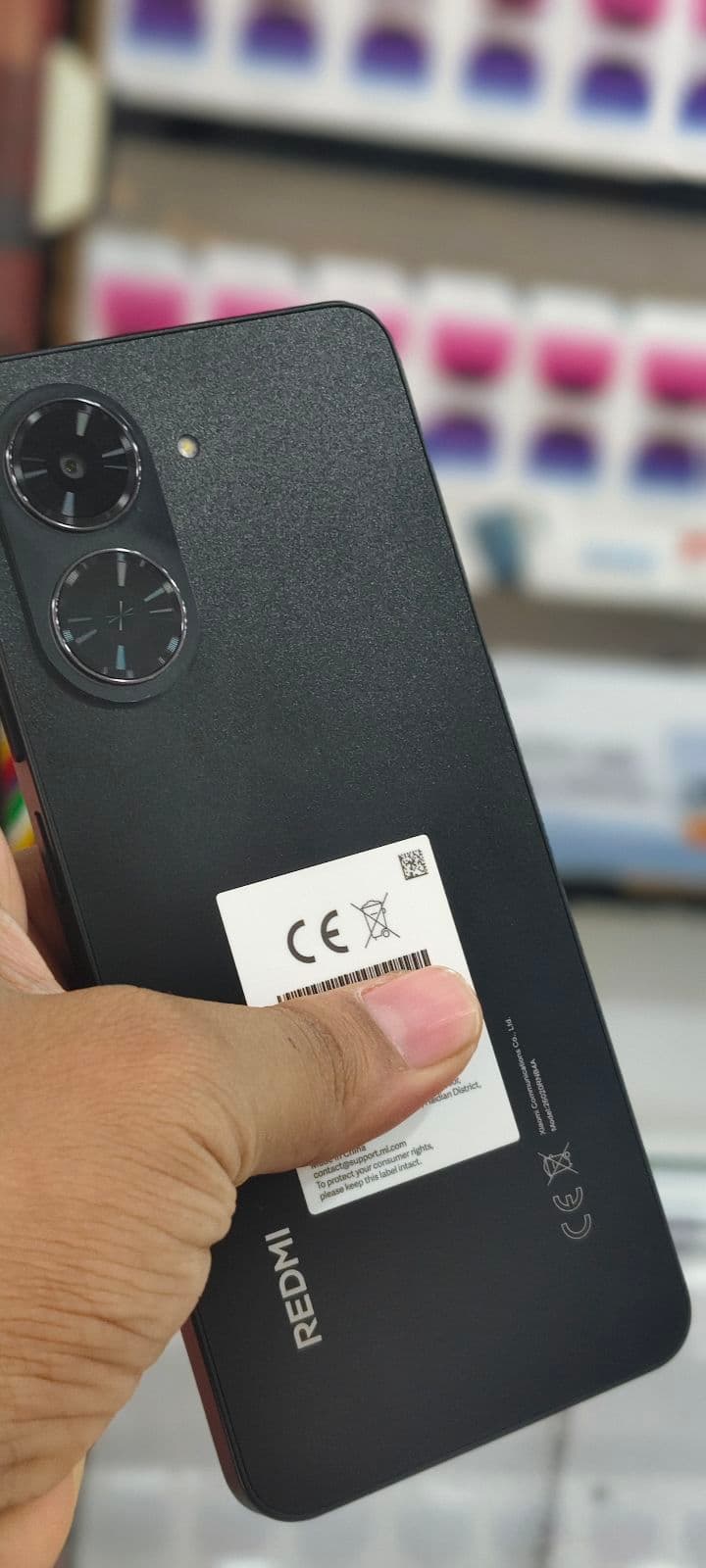 Xiaomi Redmi A7 3GB / 64GB in Black — photo 3