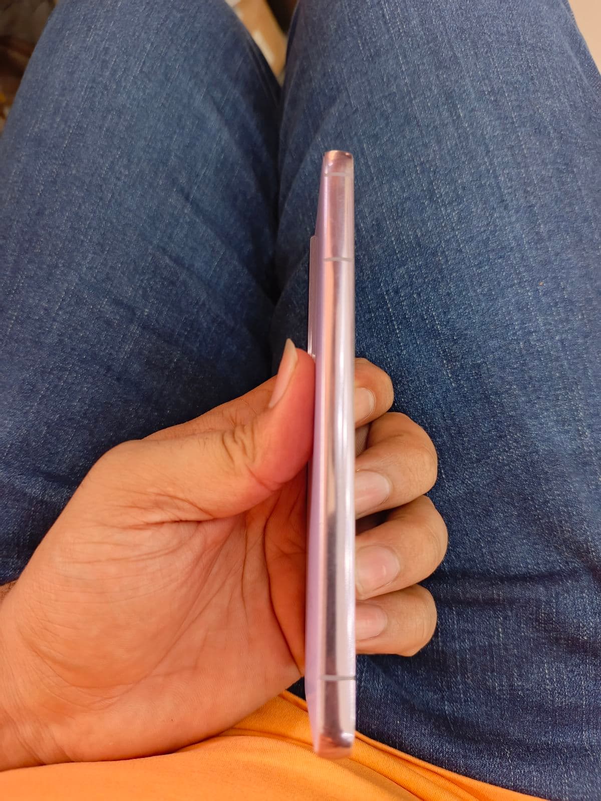 Samsung Galaxy S22 8GB / 128GB in Pink Gold — photo 5