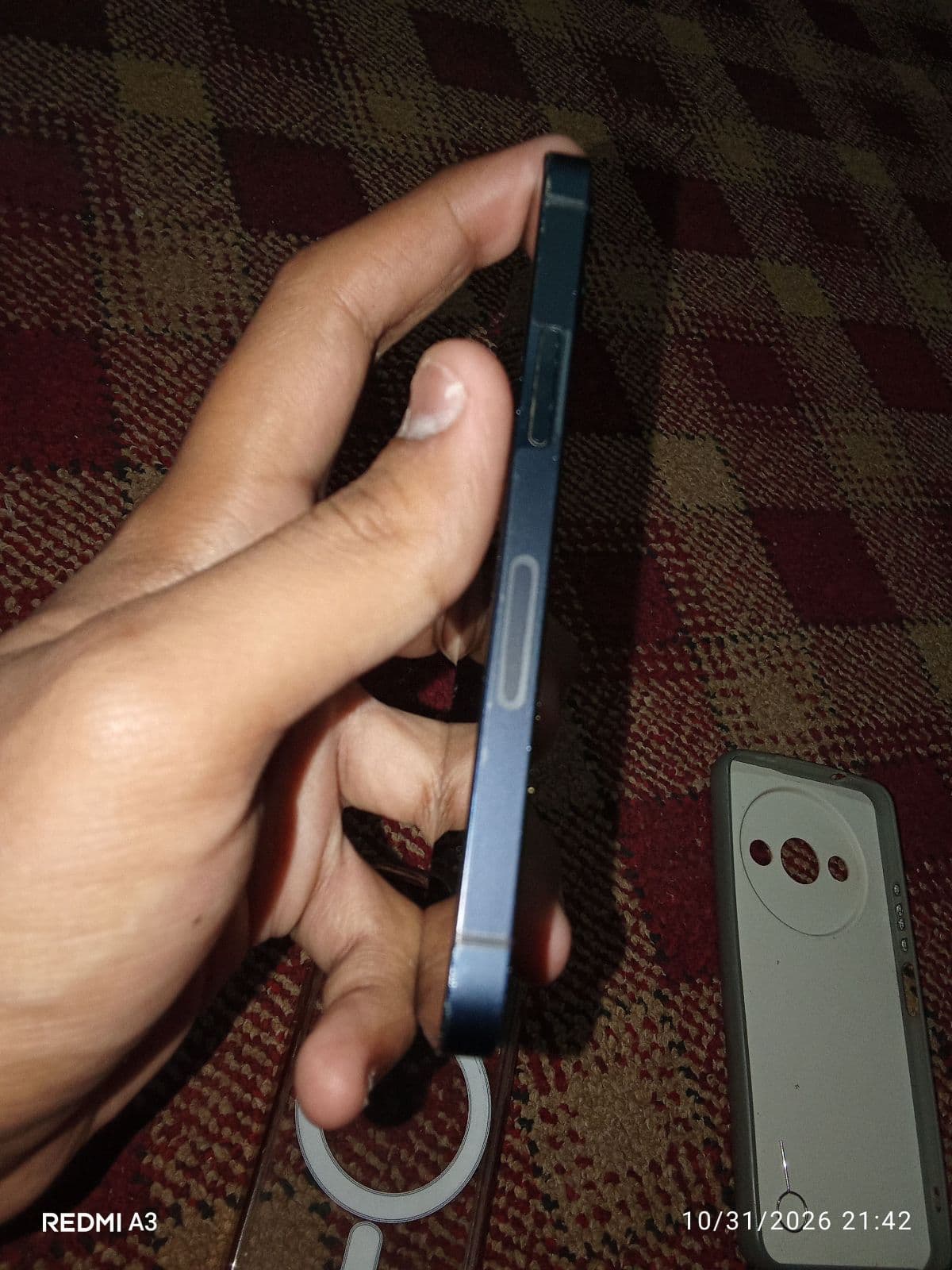Apple iPhone 12 mini 64GB in Blue — photo 2