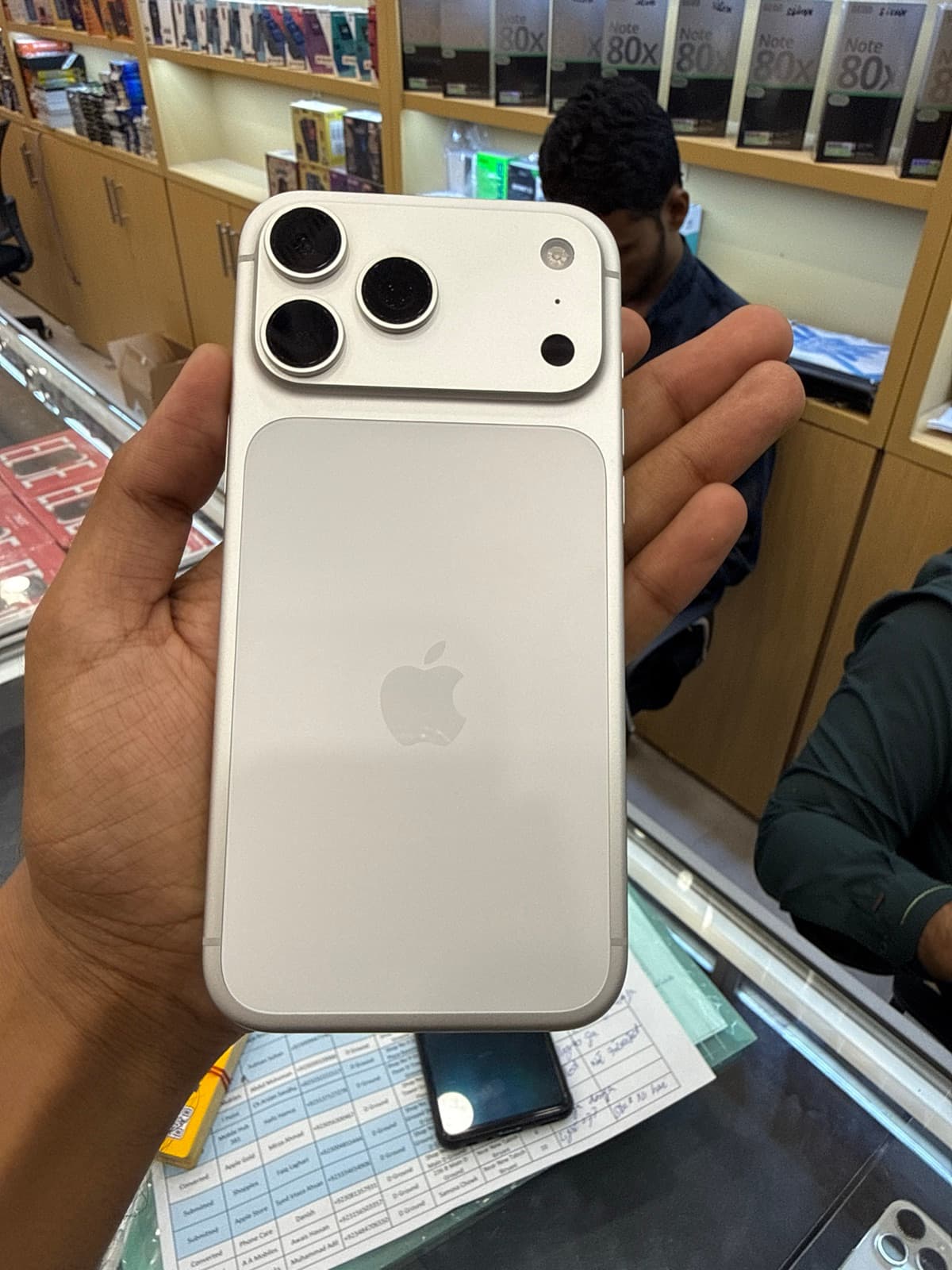 Apple iPhone 17 Pro Max 256GB in Silver — photo 2