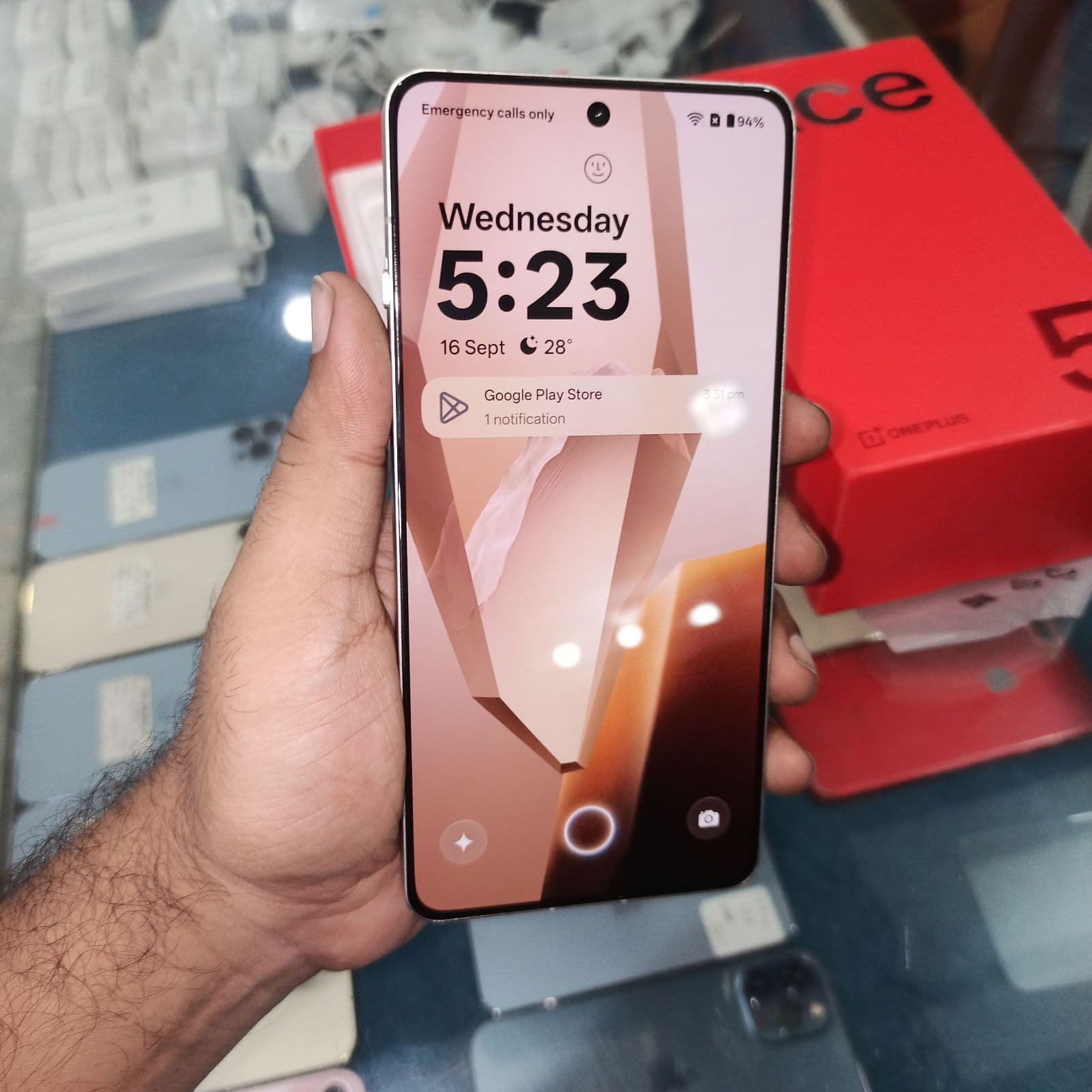 OnePlus Ace 5 12GB / 256GB in Gravity Titanium — photo 2