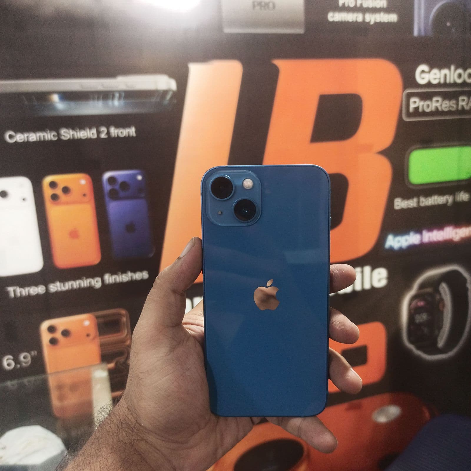 Apple iPhone 13 512GB in Blue — photo 1