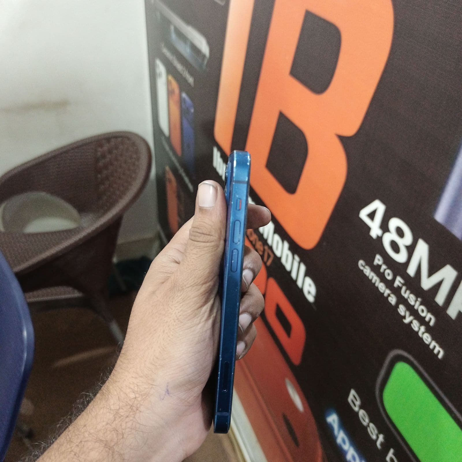 Apple iPhone 12 64GB in Blue — photo 3