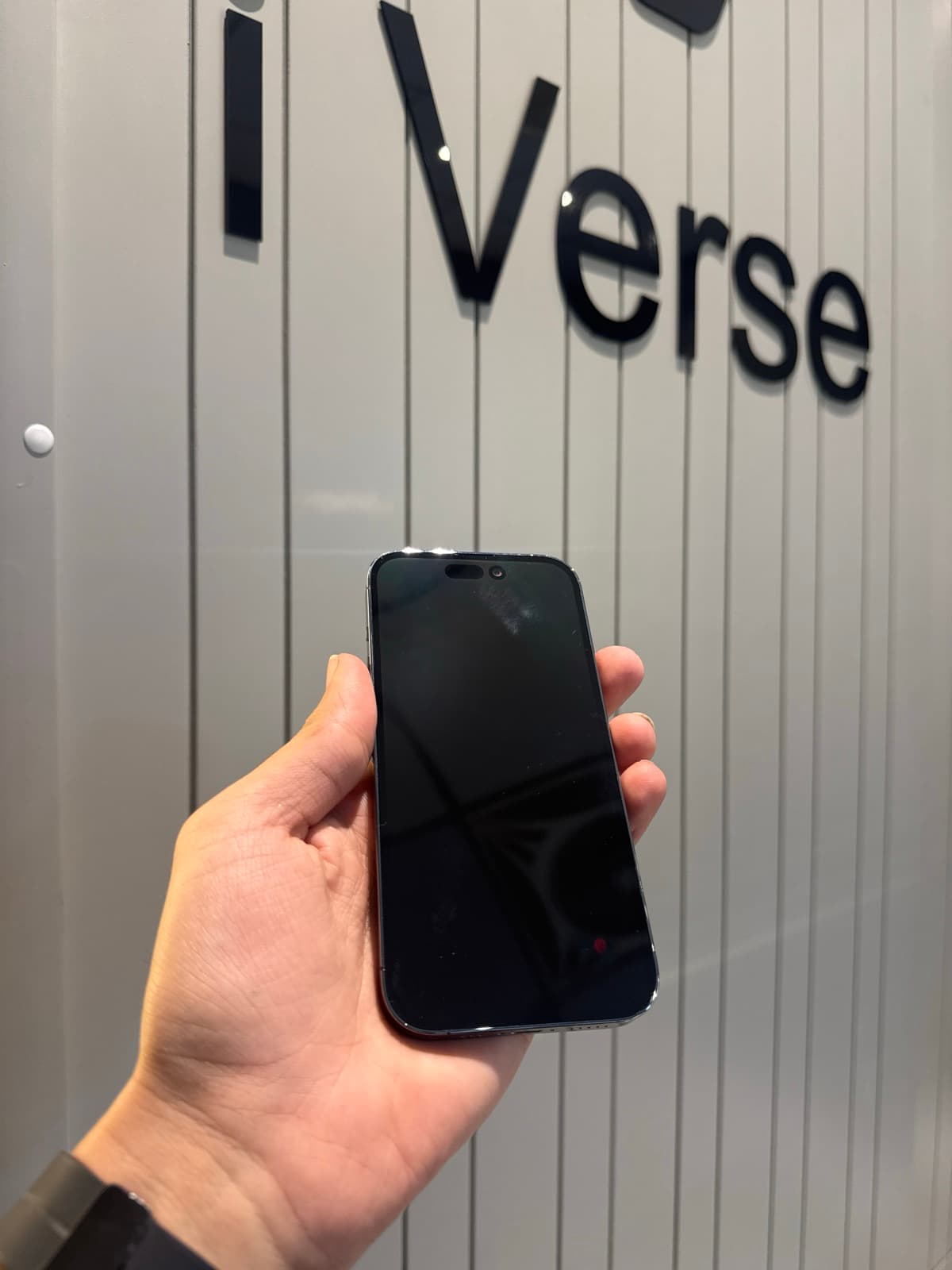 Apple iPhone 14 Pro 512GB in Deep Purple — photo 3