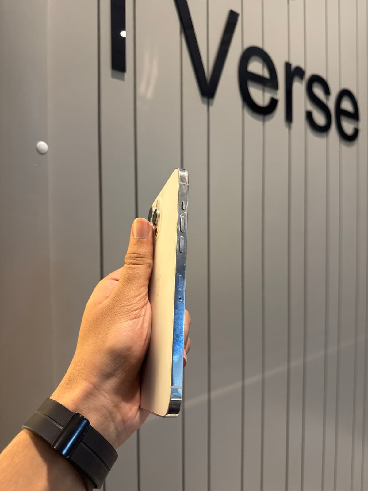 Apple iPhone 12 Pro Max 128GB in Silver — photo 2