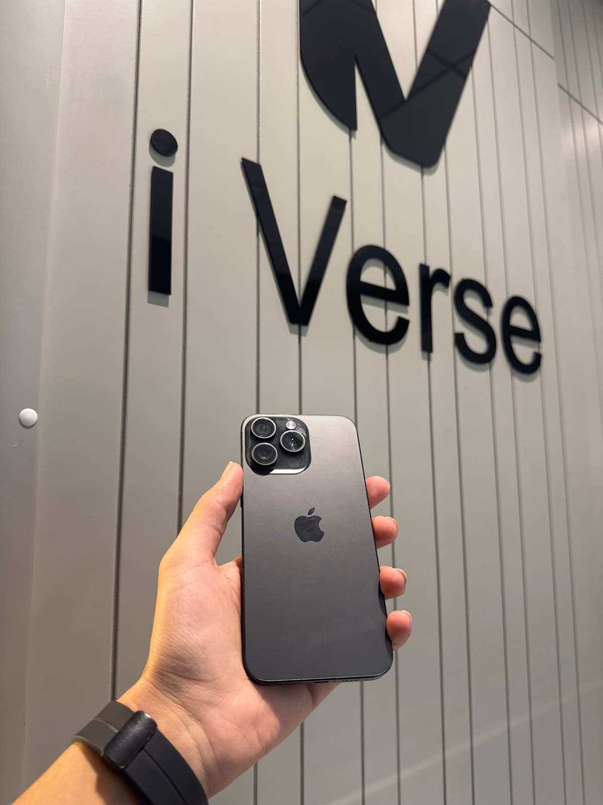 iPhone 15 Pro Max · 256GB