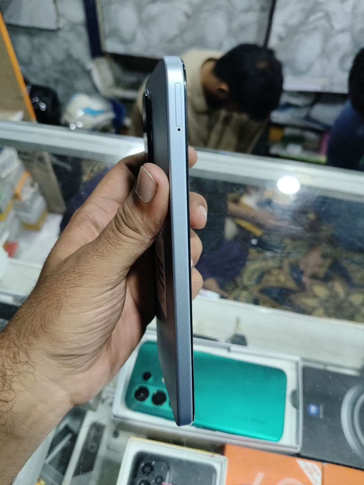 Xiaomi Redmi A7 Pro 4GB / 64GB in Mist Blue — photo 3
