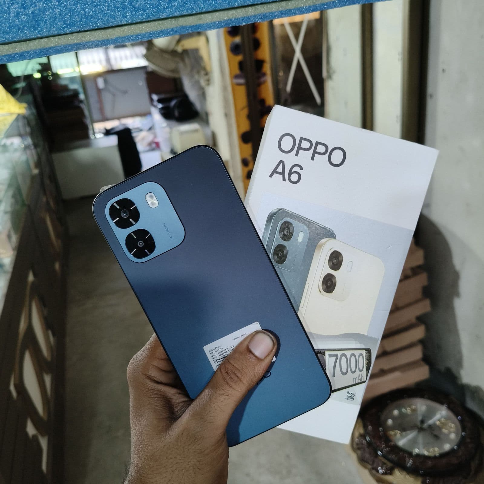 Oppo A6 · 8GB / 128GB