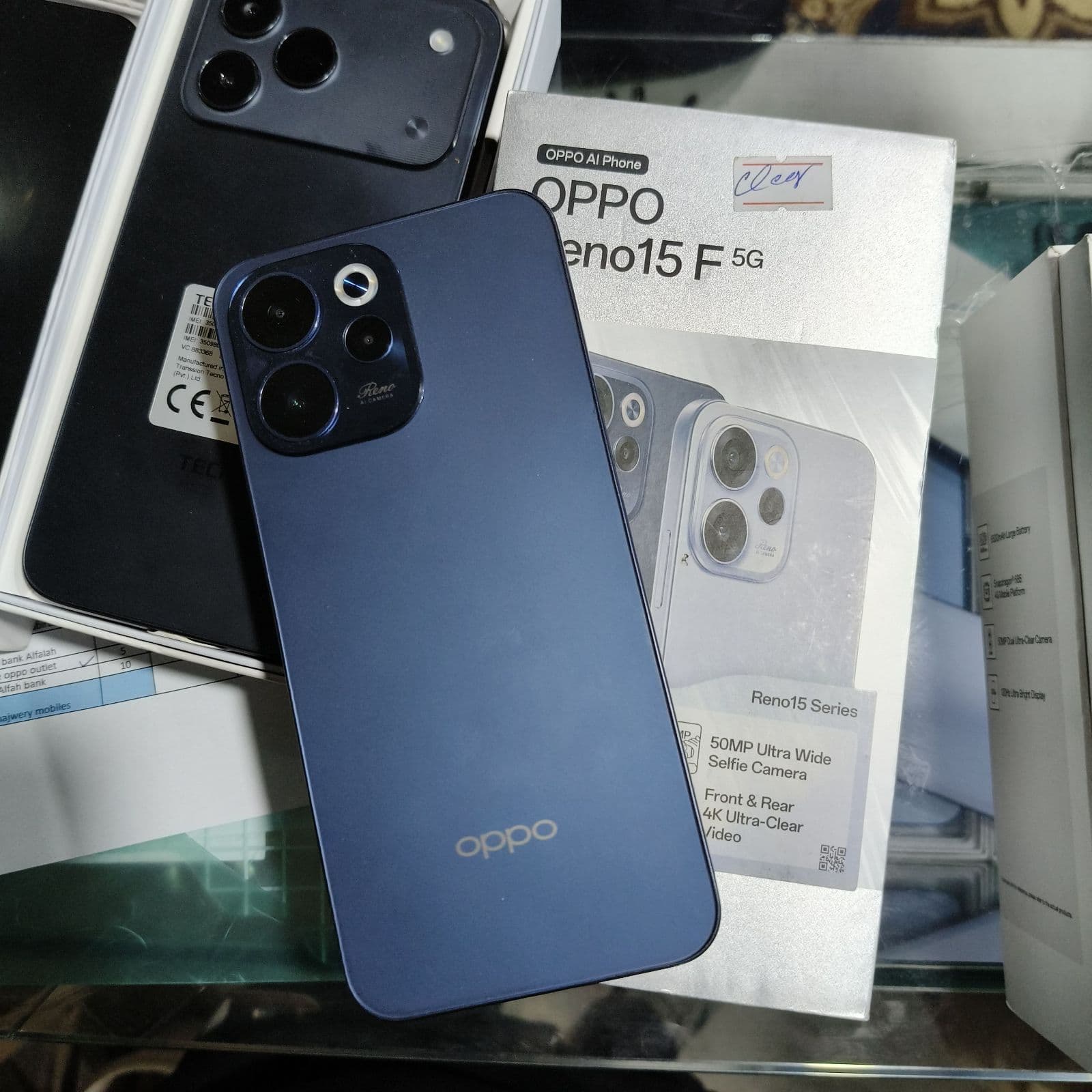 Oppo Reno 15 F 5G · 8GB / 256GB