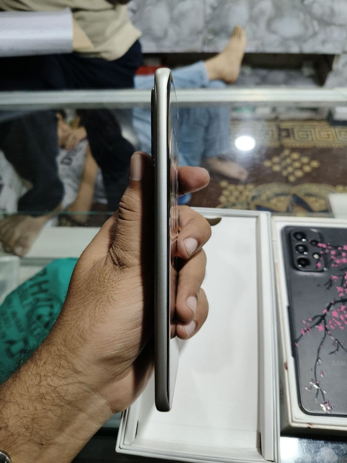 Infinix Note Edge 8GB / 256GB in Lunar Titanium — photo 3
