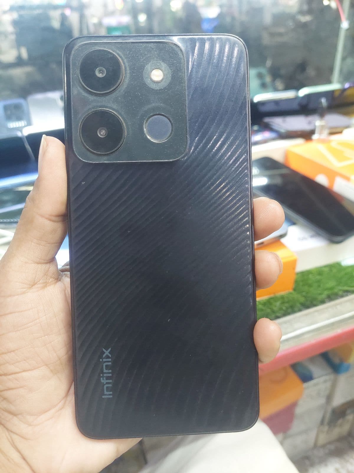 Infinix Smart 7 3GB / 64GB in Polar Black — photo 1