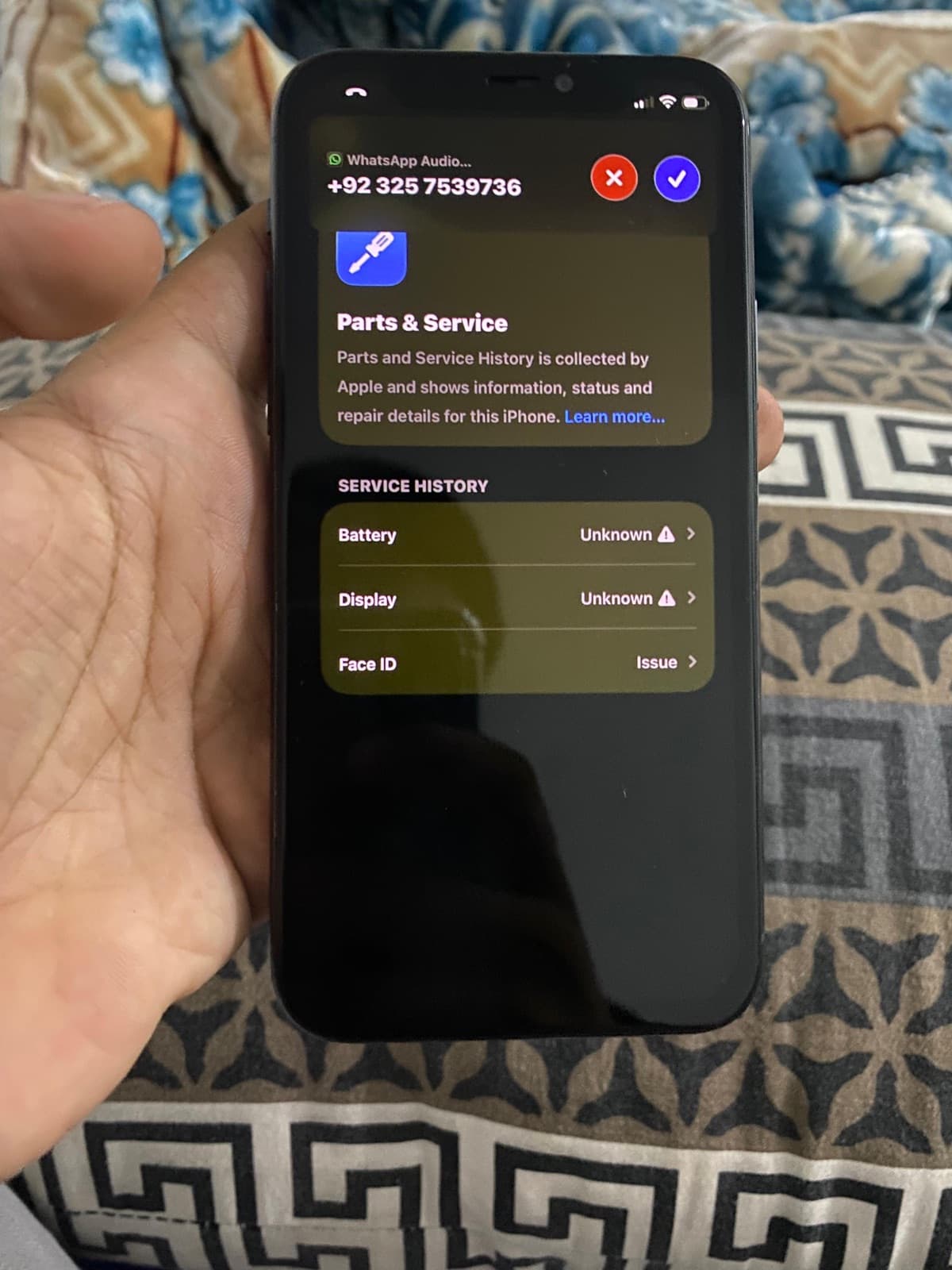 Apple iPhone 11 Pro 256GB in Midnight Green — photo 4