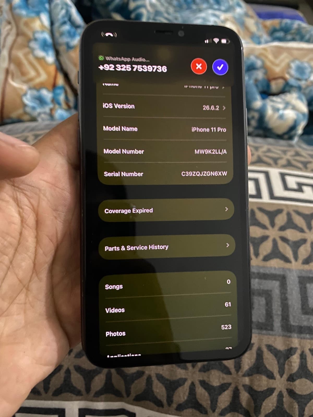 Apple iPhone 11 Pro 256GB in Midnight Green — photo 5