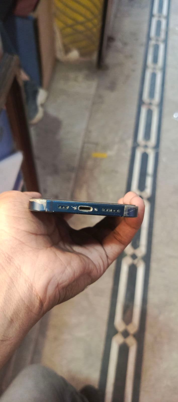 Apple iPhone 12 128GB in Blue — photo 3