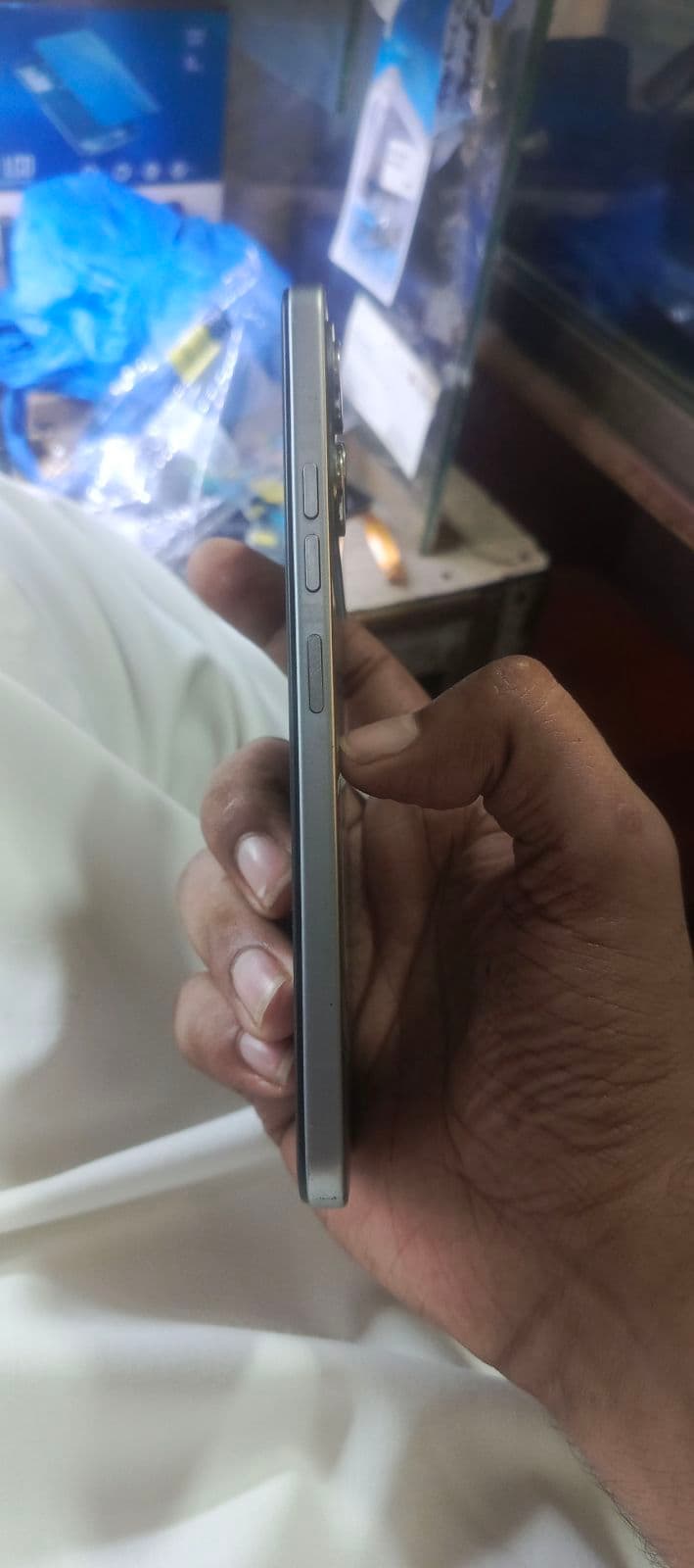 Tecno Spark 40 6GB / 128GB in Titanium Grey — photo 2