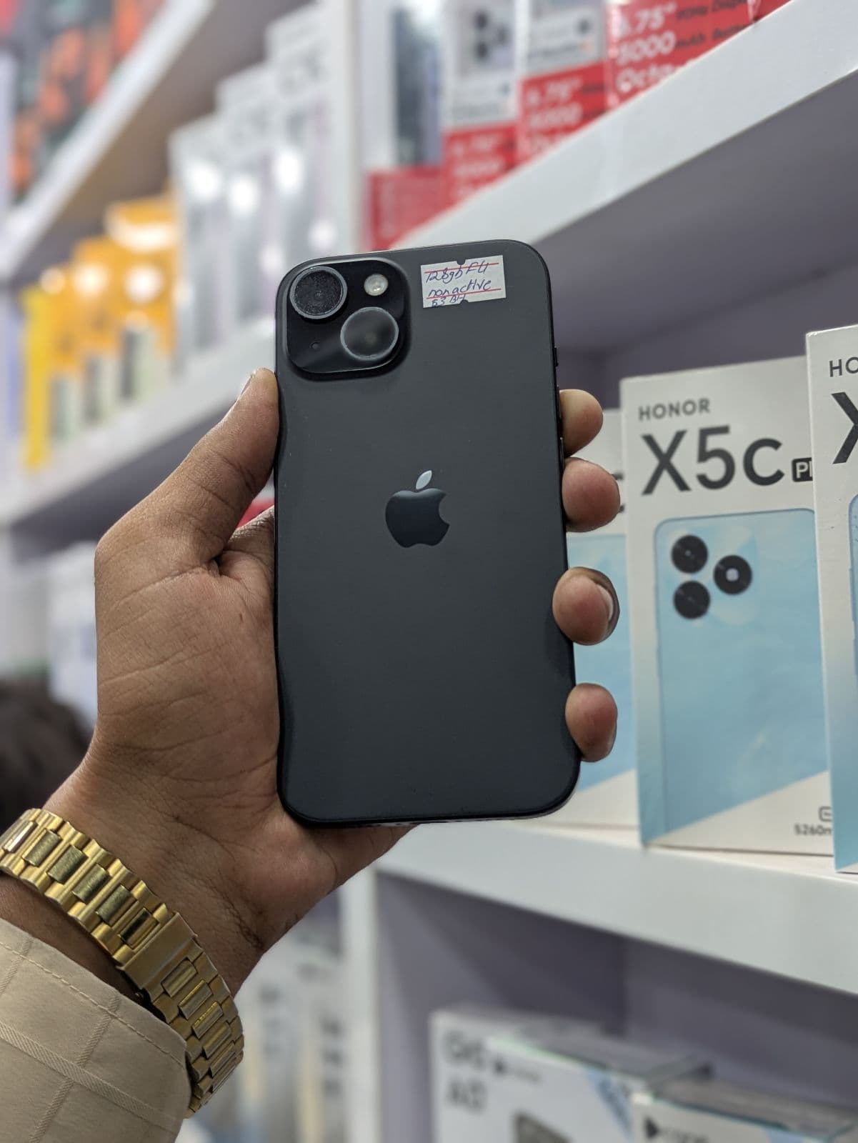 Apple iPhone 15 128GB in Black — photo 1
