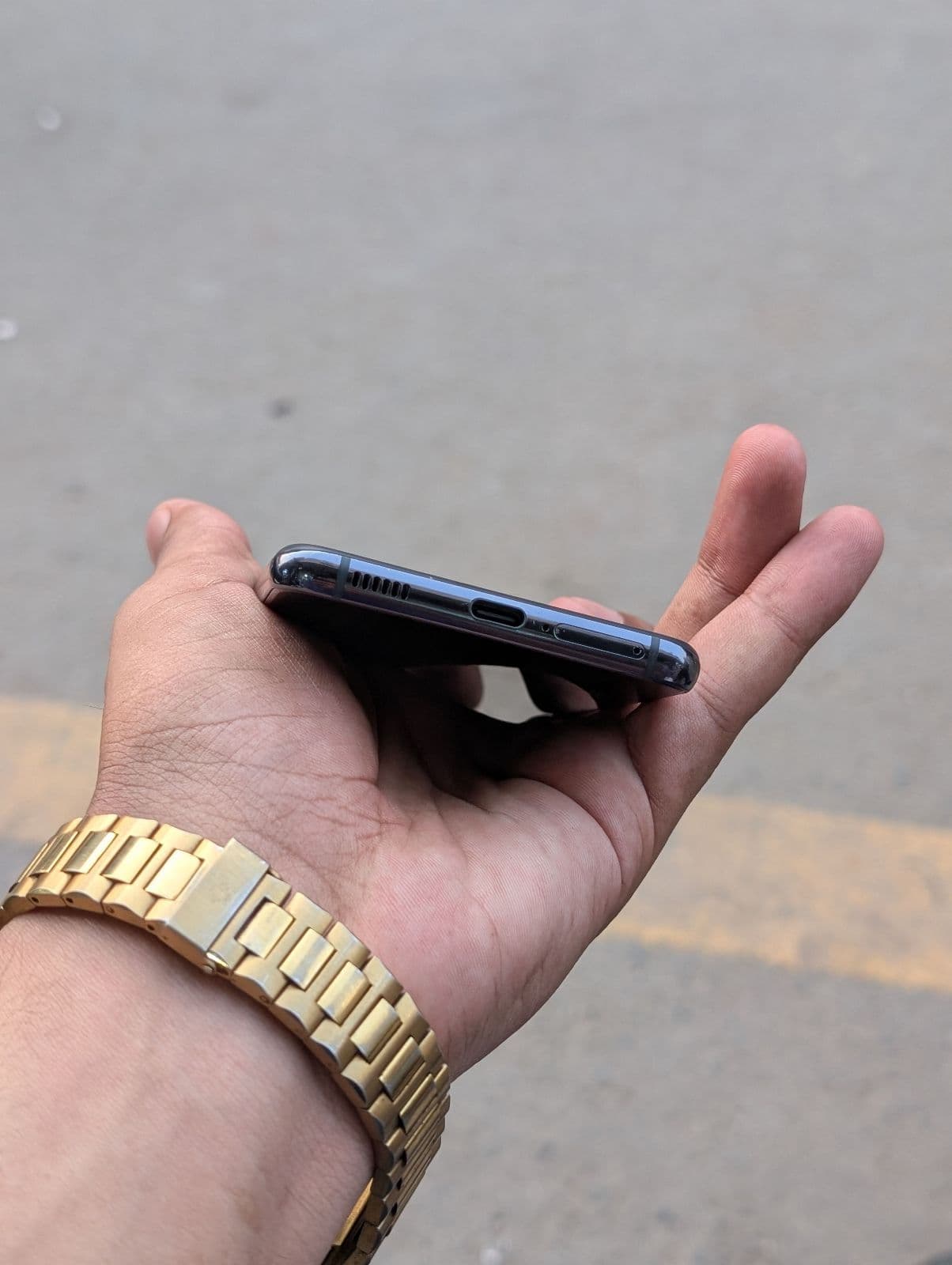 Samsung Galaxy S21 8GB / 128GB in Phantom Gray — photo 2