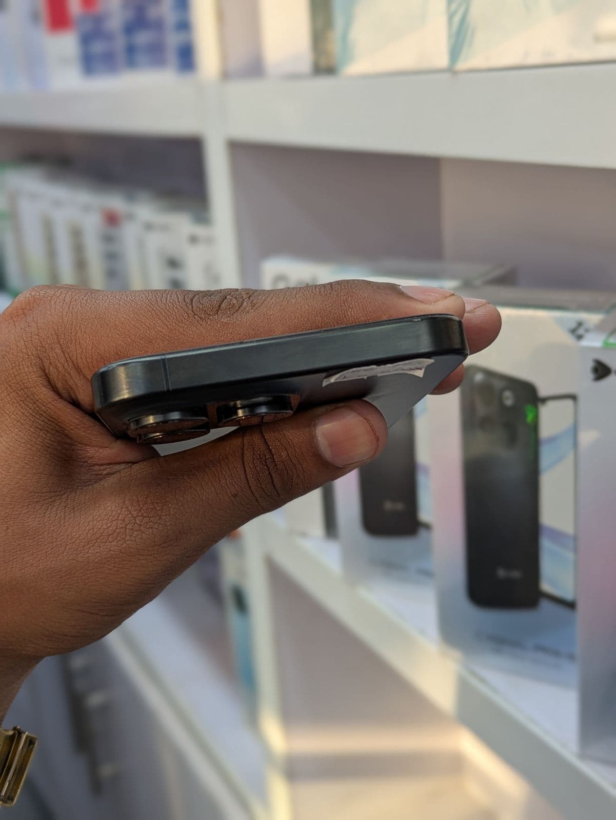 Apple iPhone 15 Pro Max 256GB in Black Titanium — photo 5