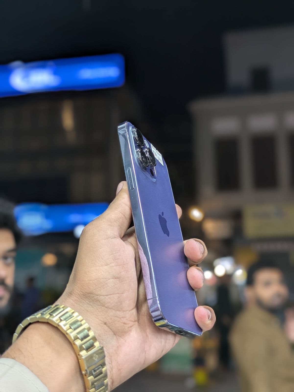 Apple iPhone 14 Pro Max 256GB in Deep Purple — photo 2