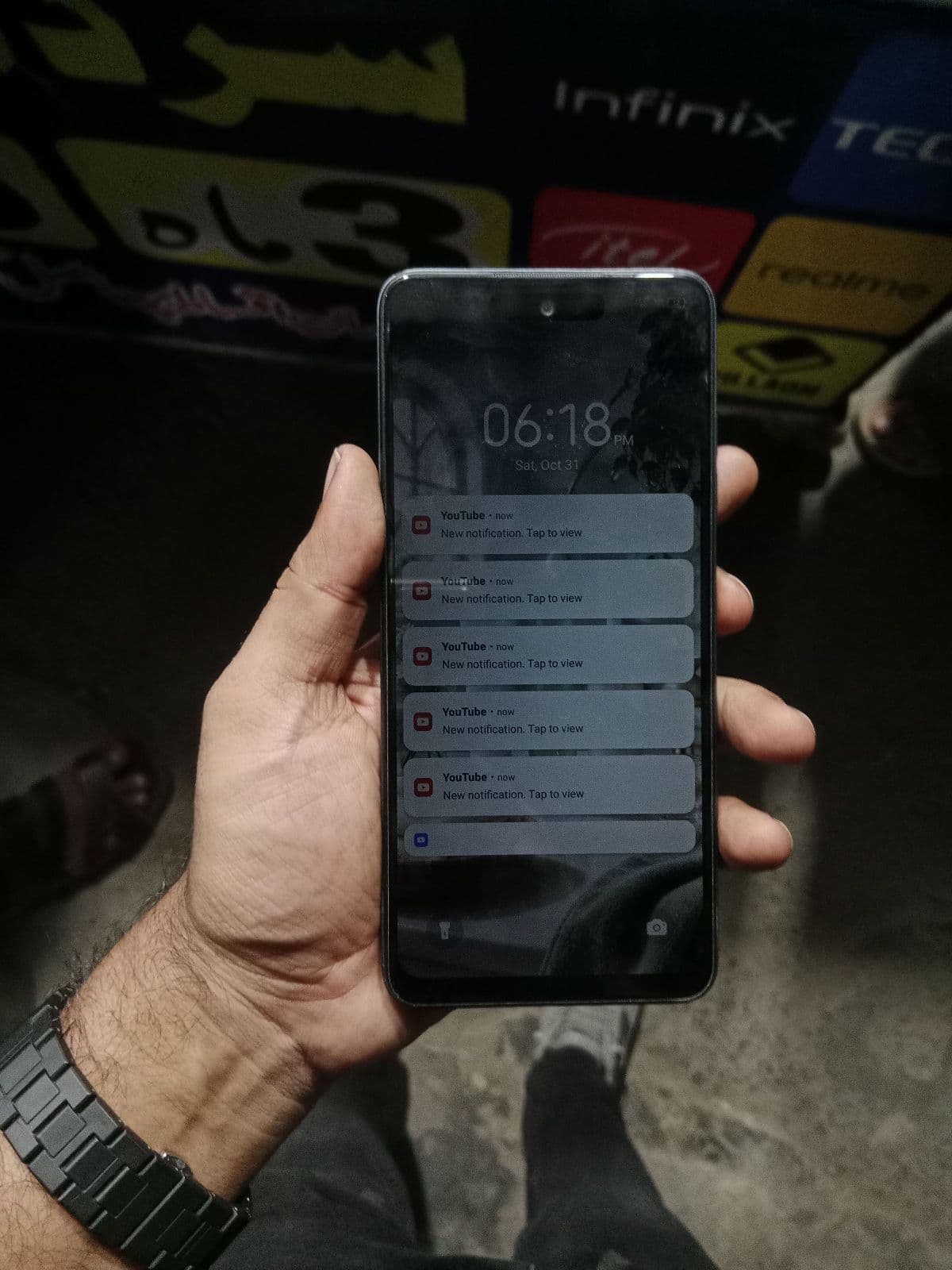 Tecno Spark 20C 4GB / 128GB in Moonlit Black — photo 2