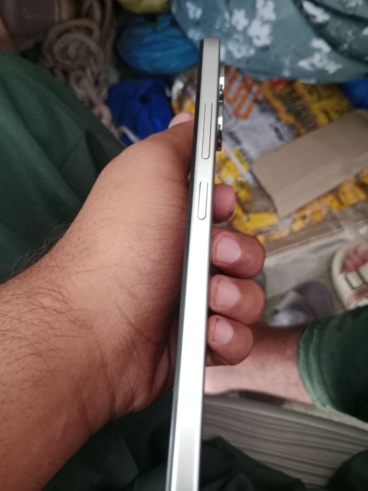 Infinix Smart 20 4GB / 128GB in Polaris Titanium — photo 4