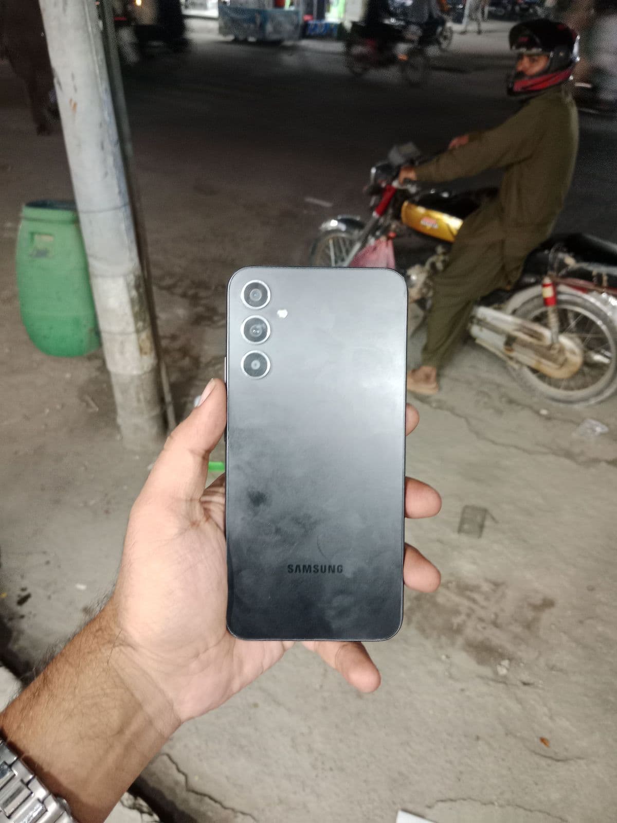 Galaxy A34 · 8GB / 256GB