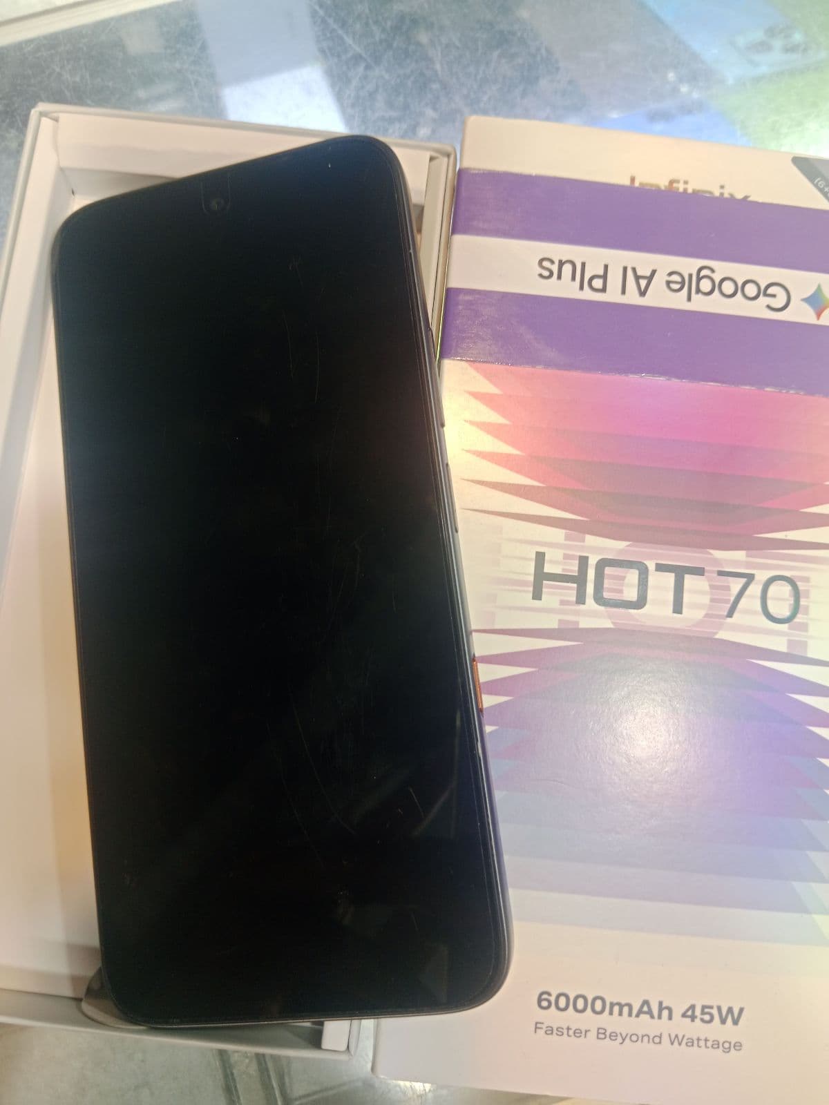 Infinix Hot 70 · 6GB / 128GB