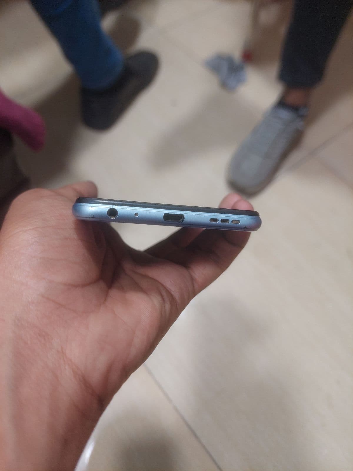 Vivo Y12 3GB / 32GB in Aqua Blue — photo 4
