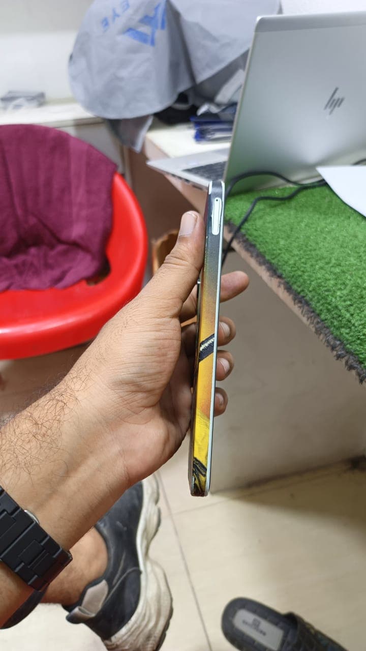 Samsung Galaxy A16 6GB / 128GB in Light Green — photo 3