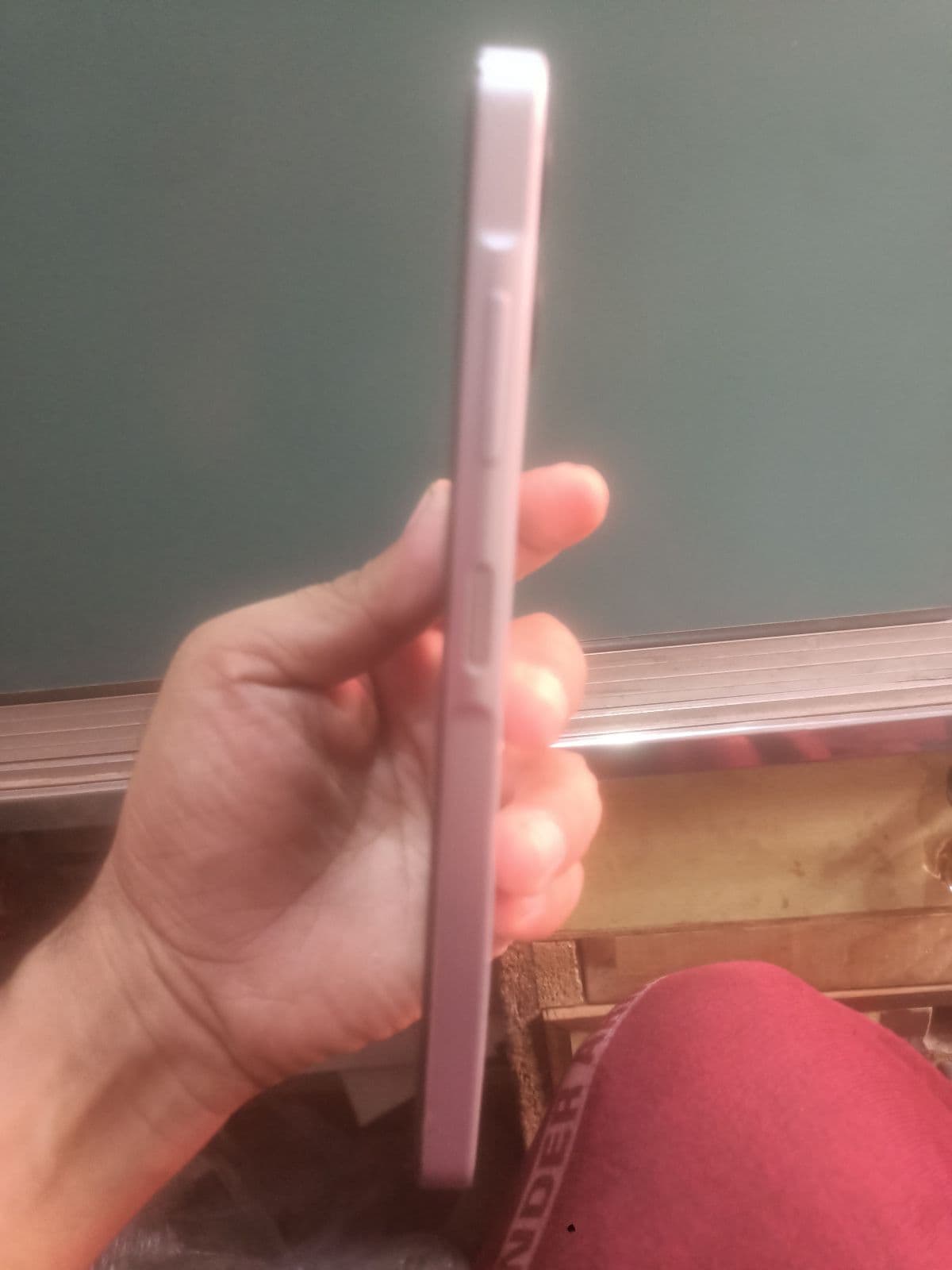 Samsung Galaxy A06 4GB / 64GB in White — photo 4