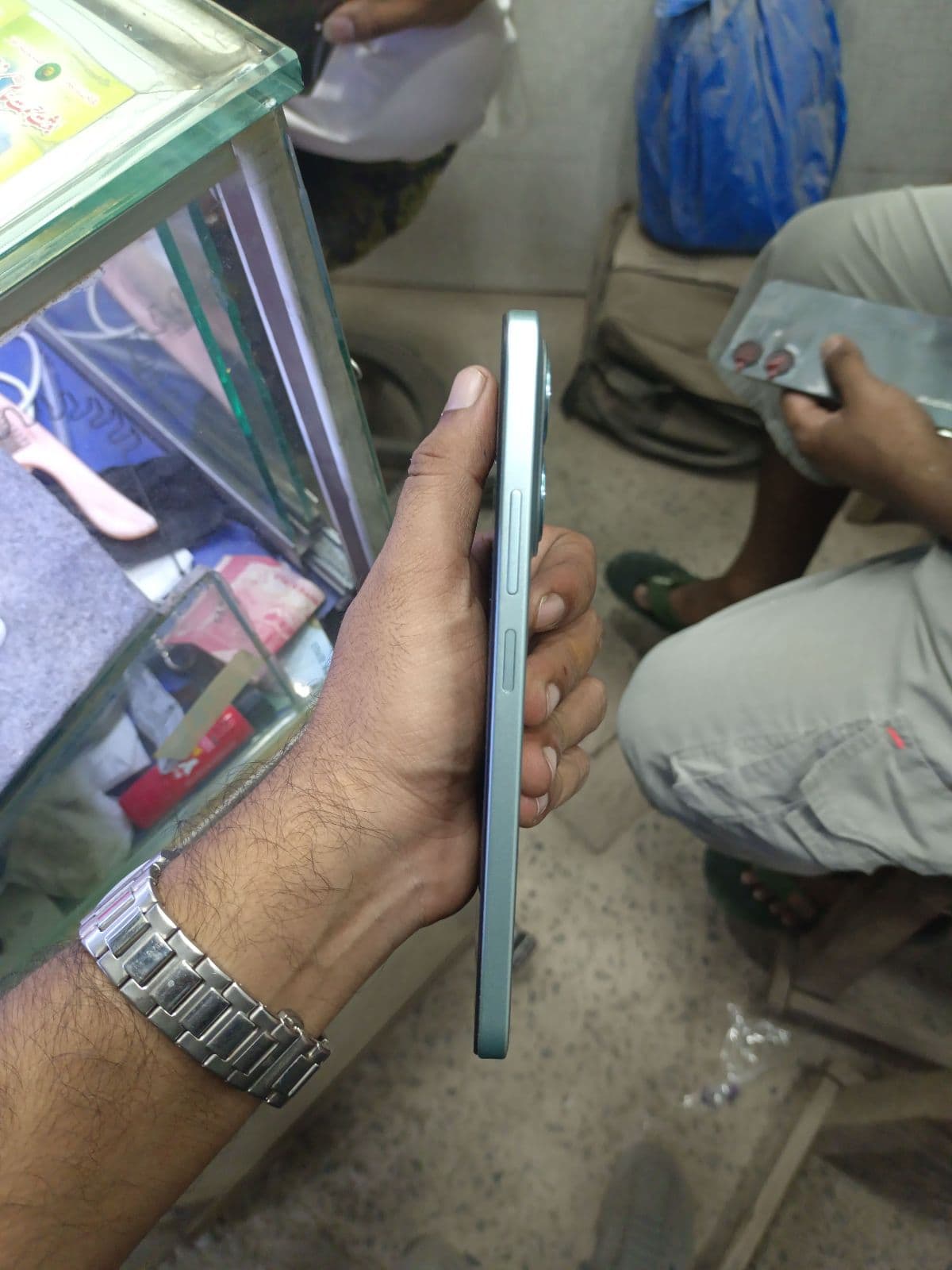 Xiaomi Redmi 15C 6GB / 128GB in Mint Green — photo 4