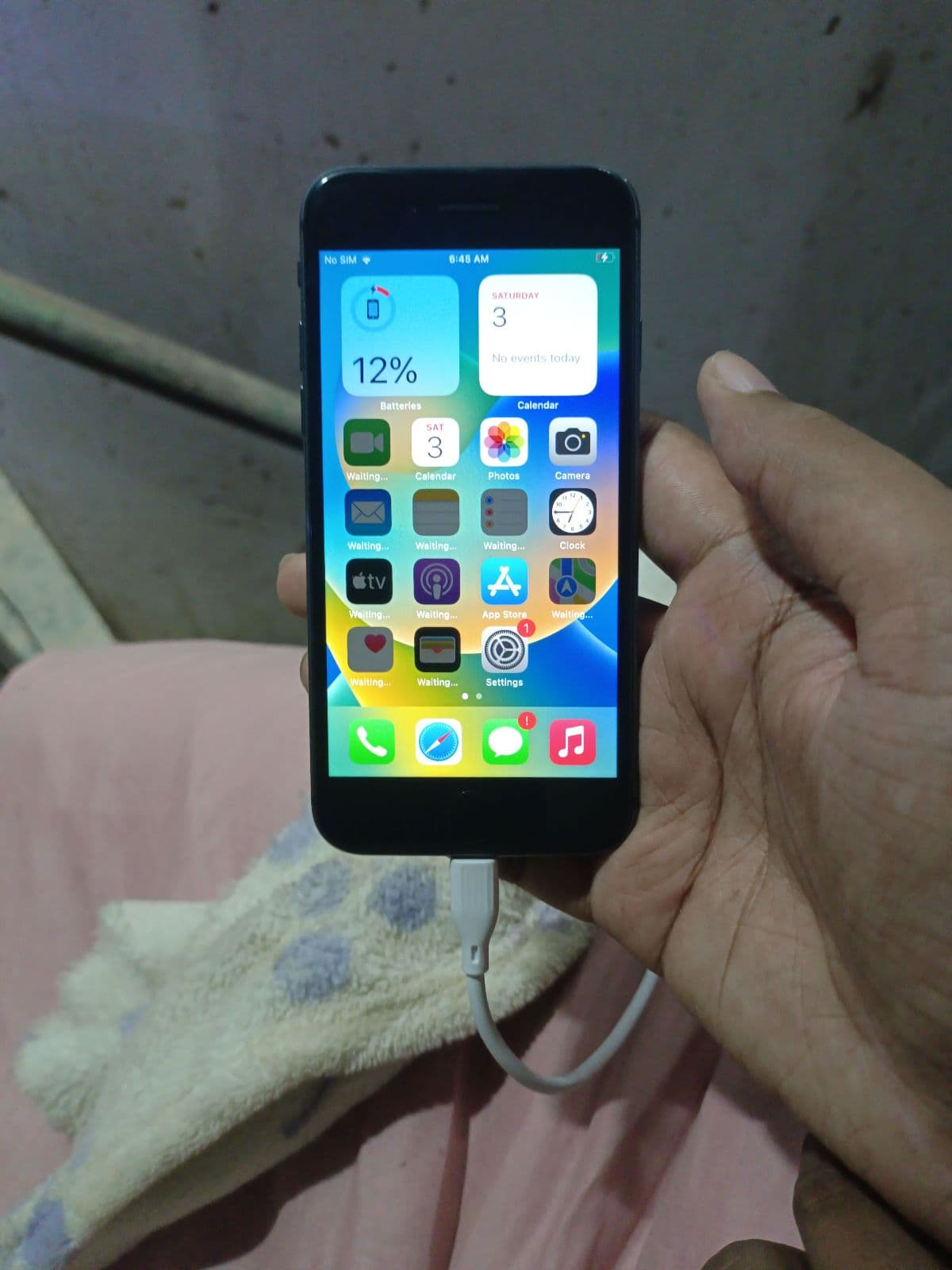 Apple iPhone 8 64GB in Space Gray — photo 3