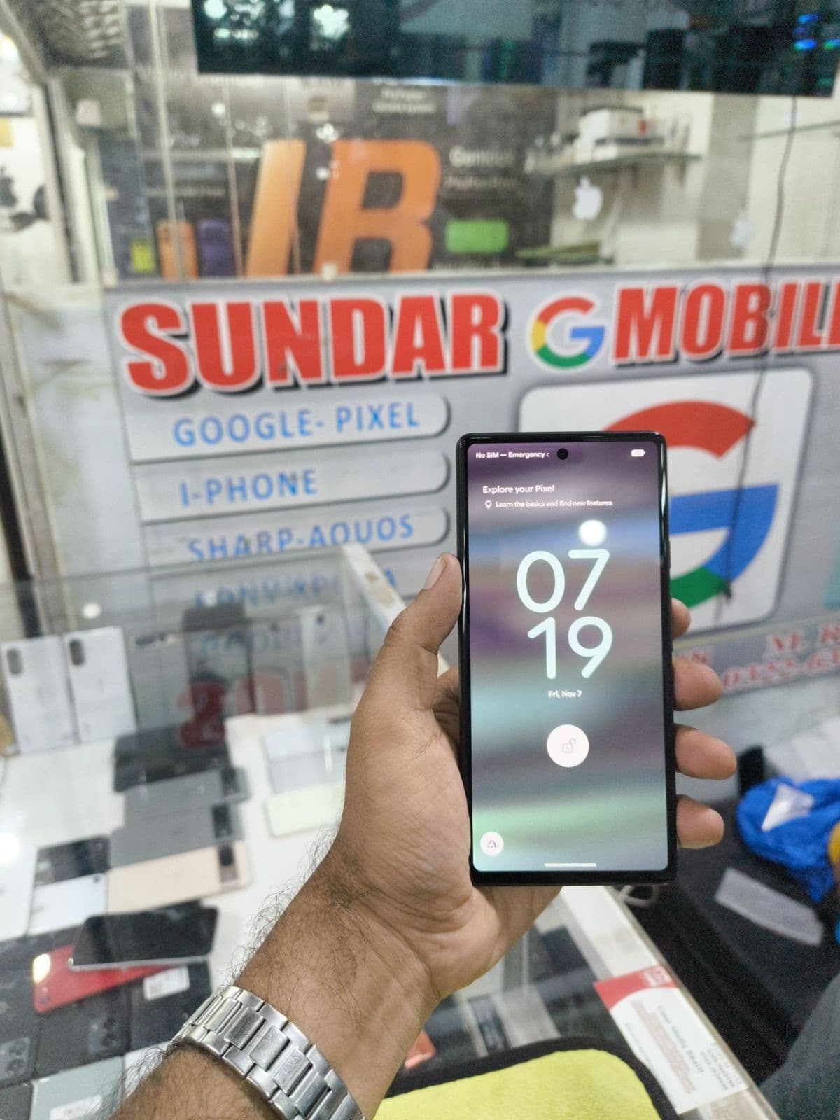 Google Pixel 6a 6GB / 128GB in Sage — photo 2