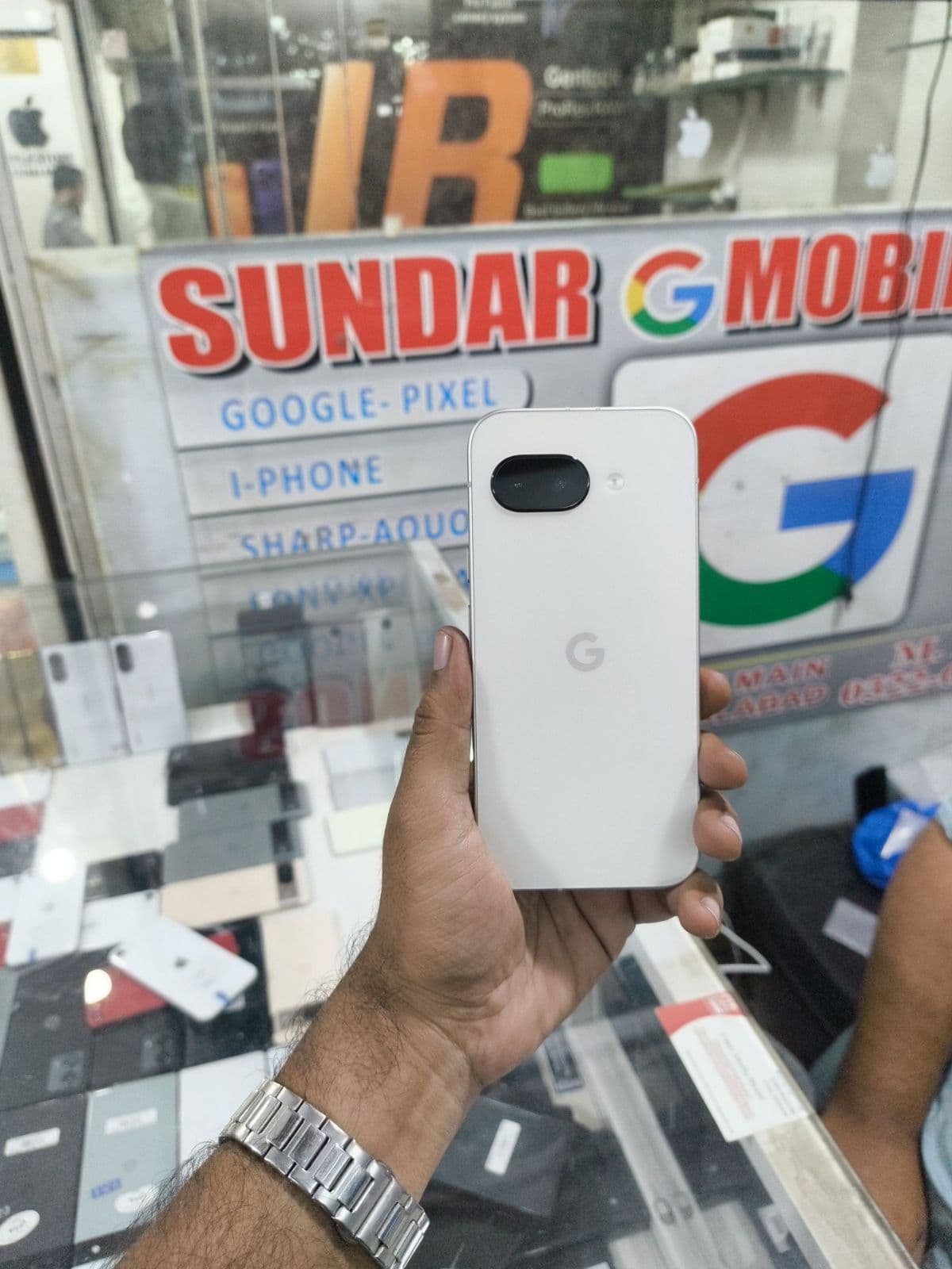 Pixel 9a · 8GB / 128GB